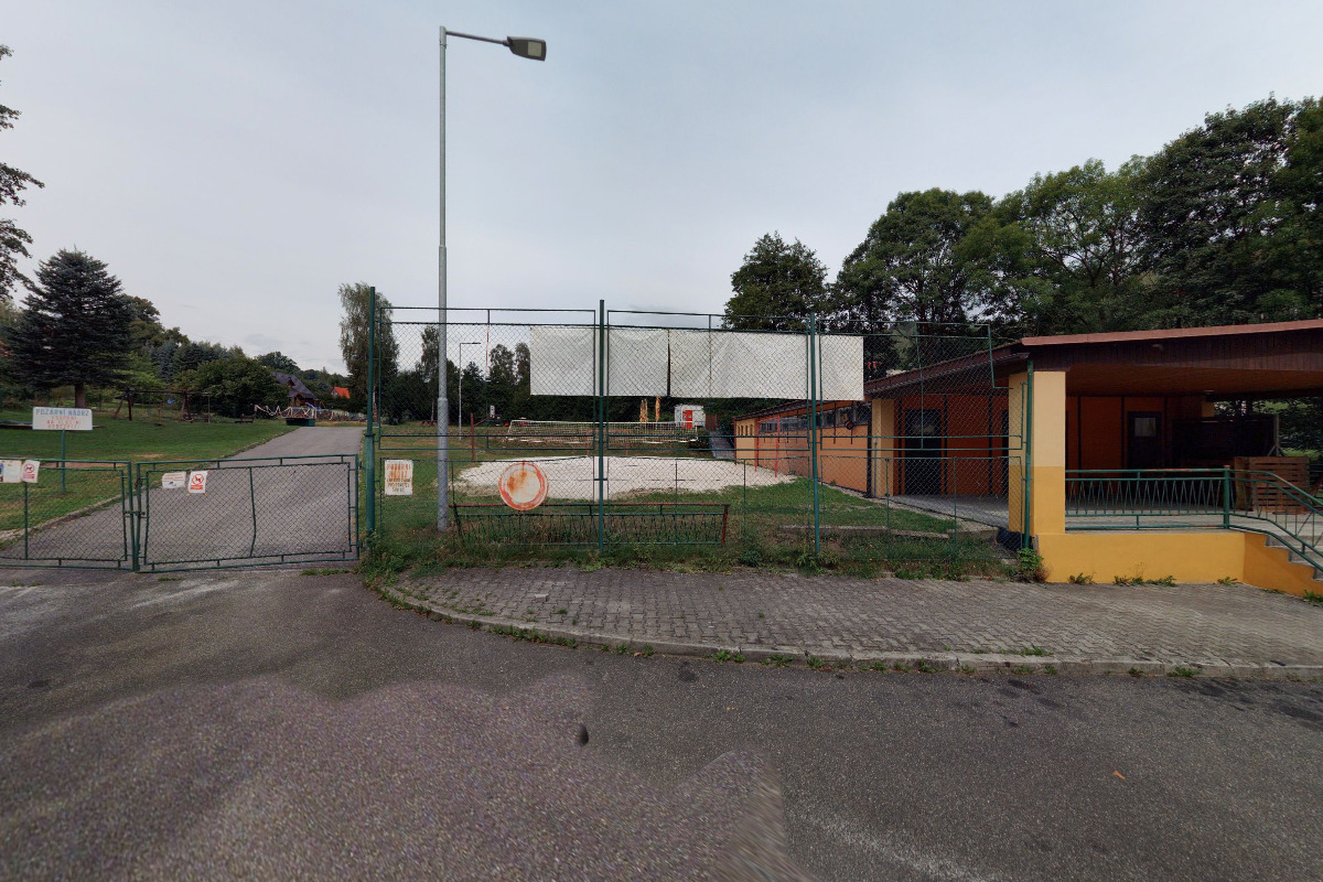 Volejbalové hřiště Zlatá Olešnice