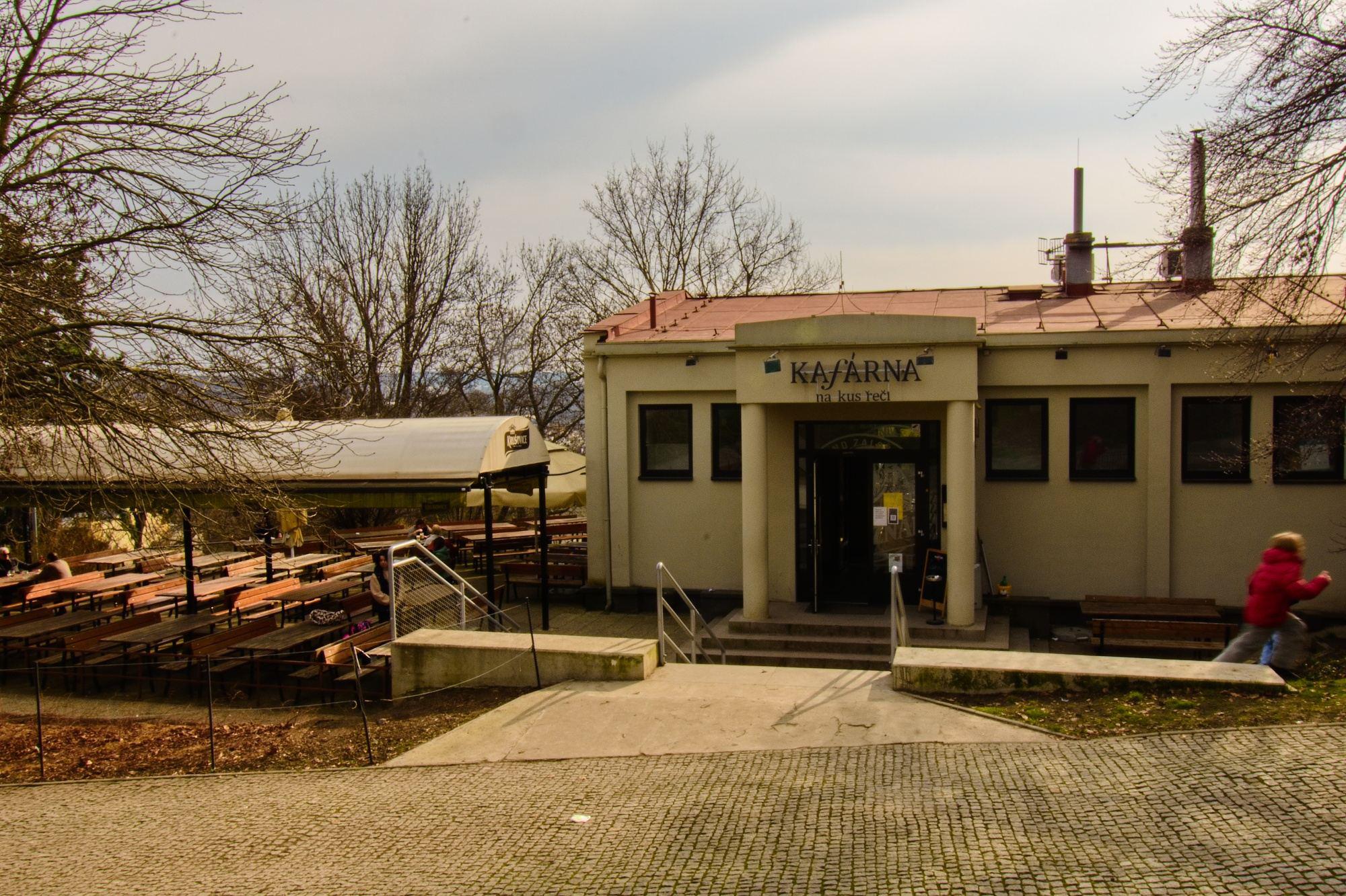 Kafárna na kus řeči foto 5