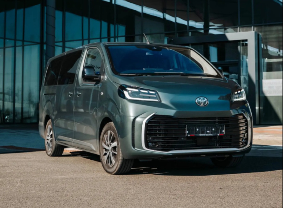 Vlastimil Kašna TAXI - AUTOPŮJČOVNA - SPEDICE