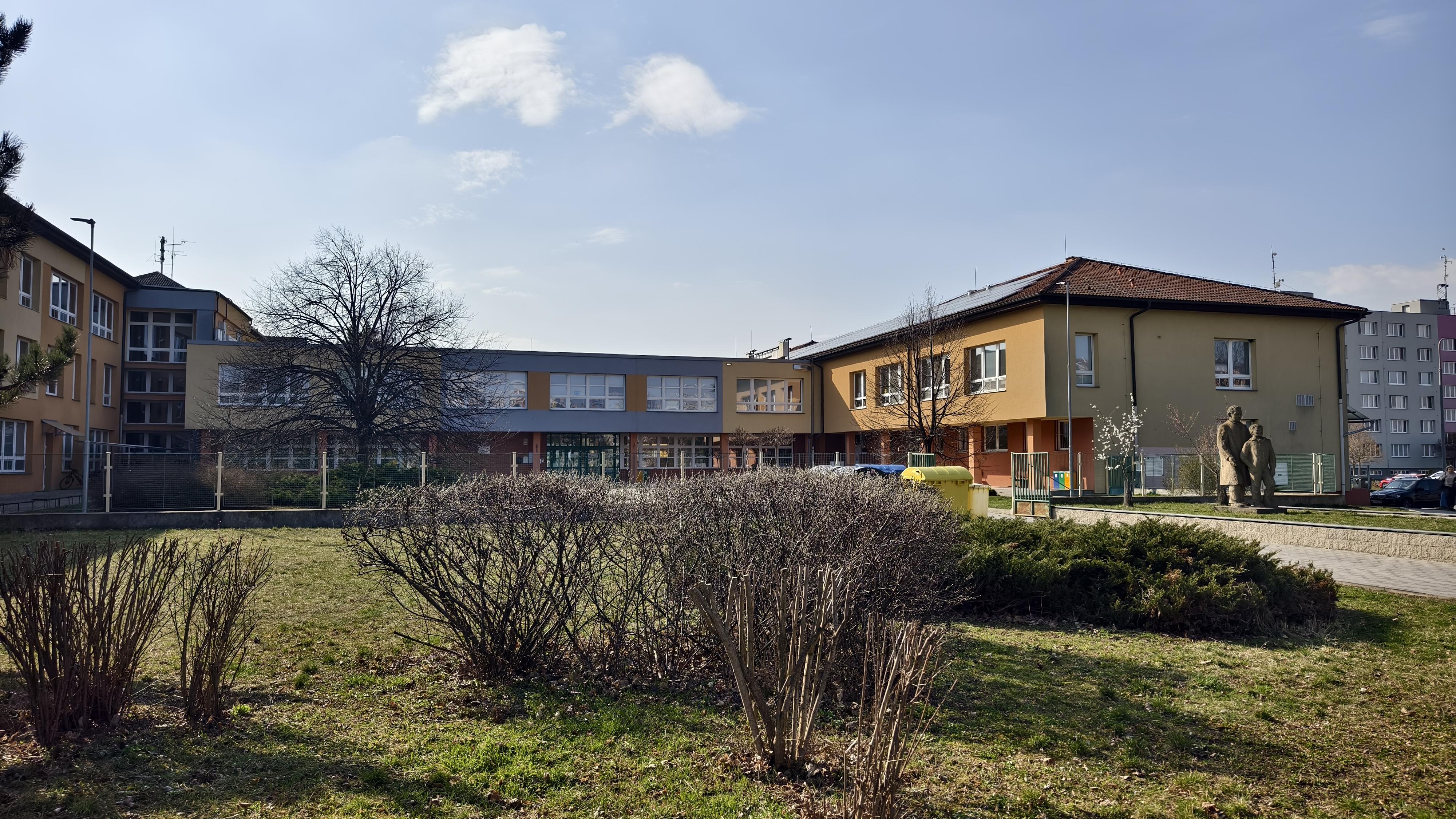 ZŠ Břeclav, Na Valtické foto 3