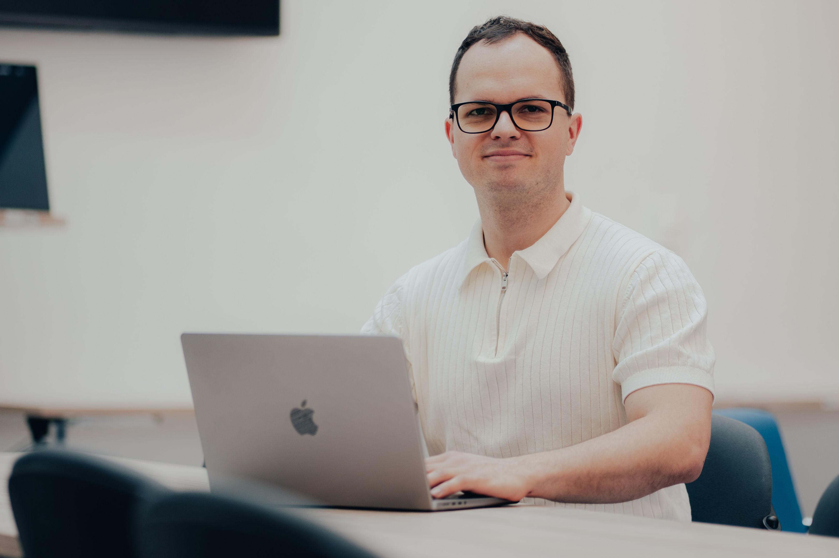 Realitní makléř - Petr Beneš