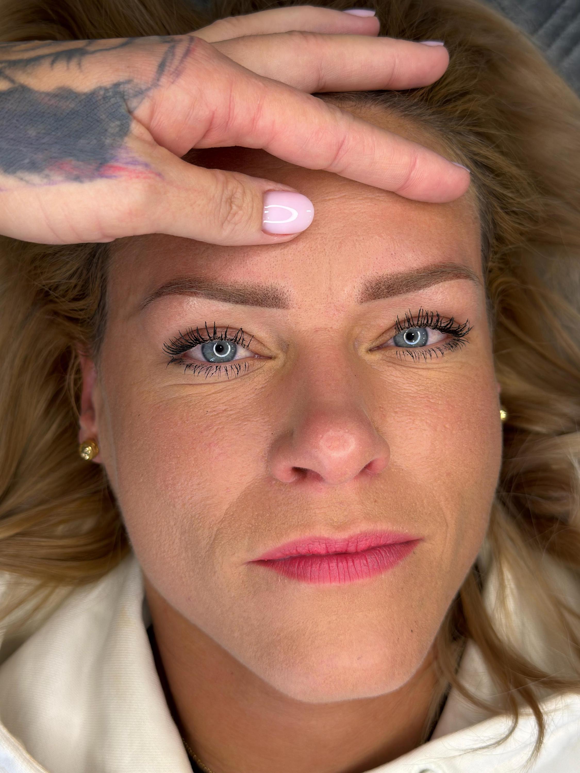 Iw beauty ink permanent make-up salon foto 2