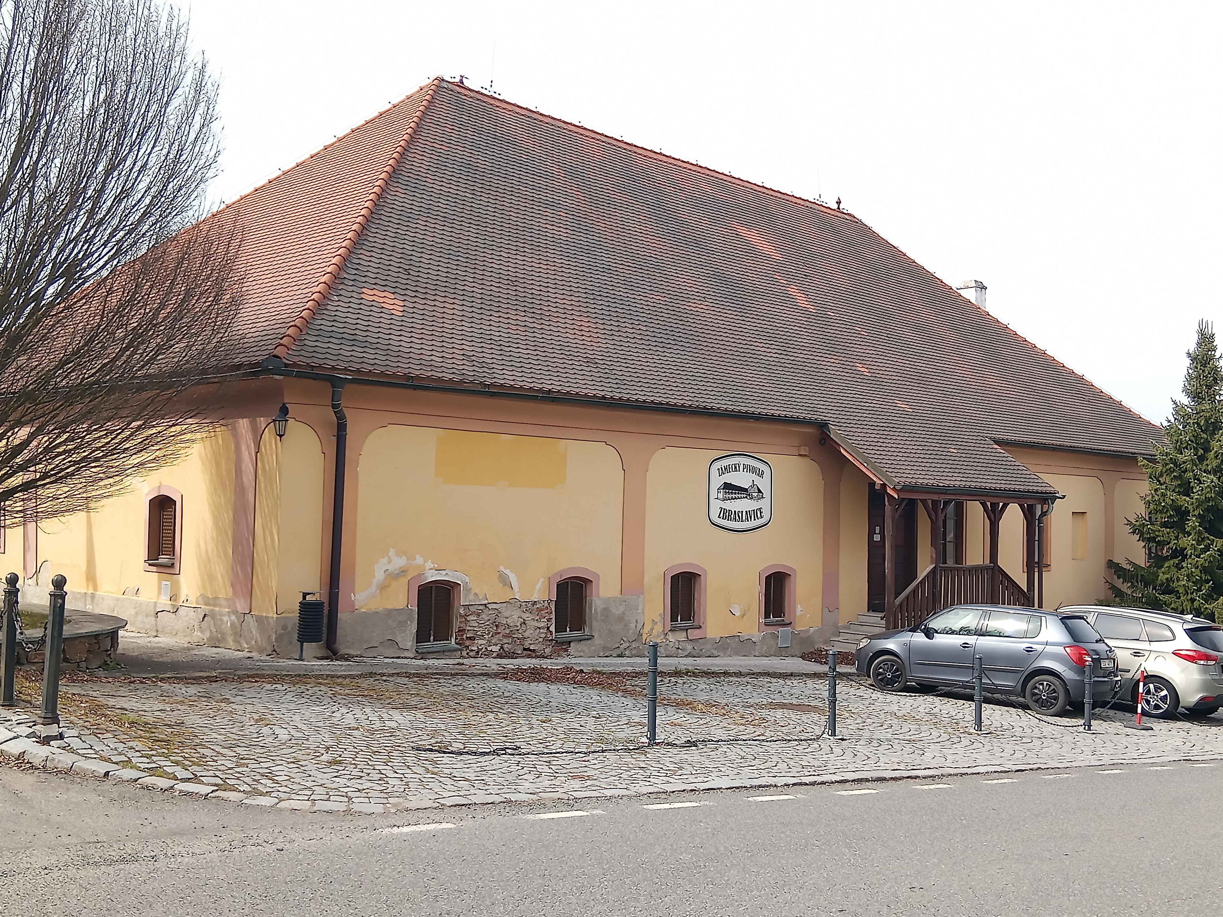 Zámecký Pivovar Zbraslavice foto 5