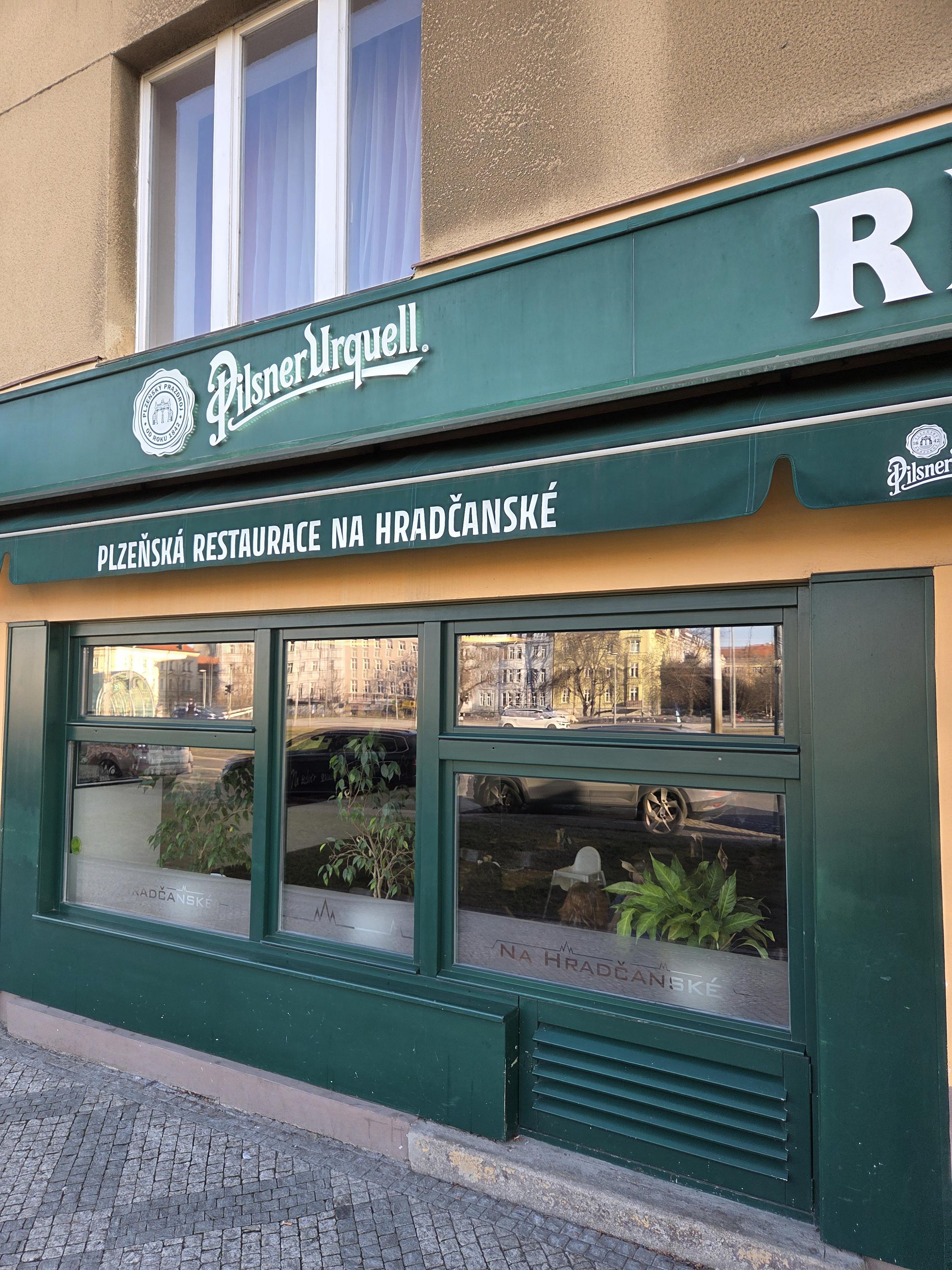 Restaurace Na Hradčanské foto 5