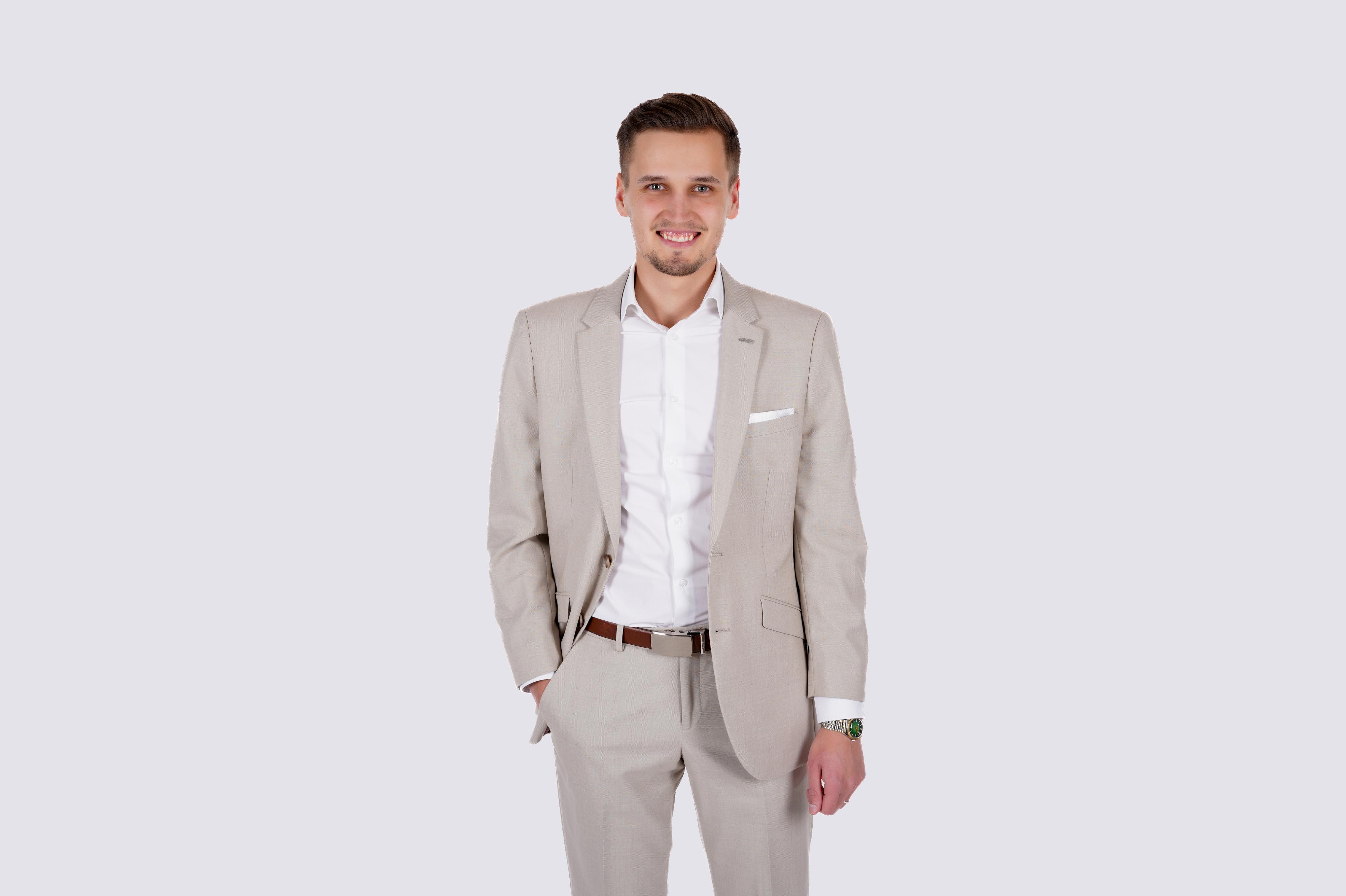 Jakub Jílek / realitní makléř