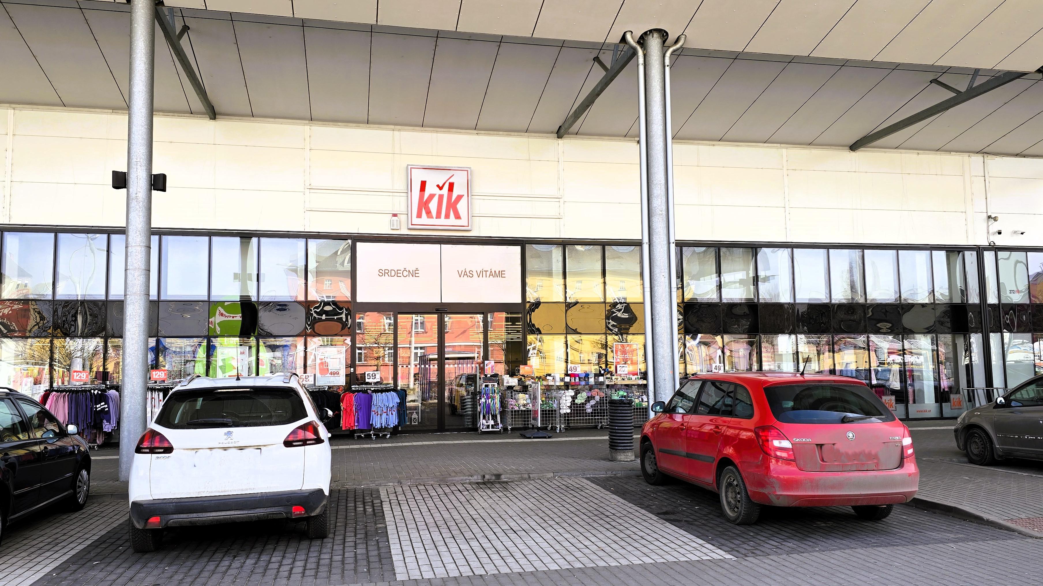 Bělidla nákupní park foto 6