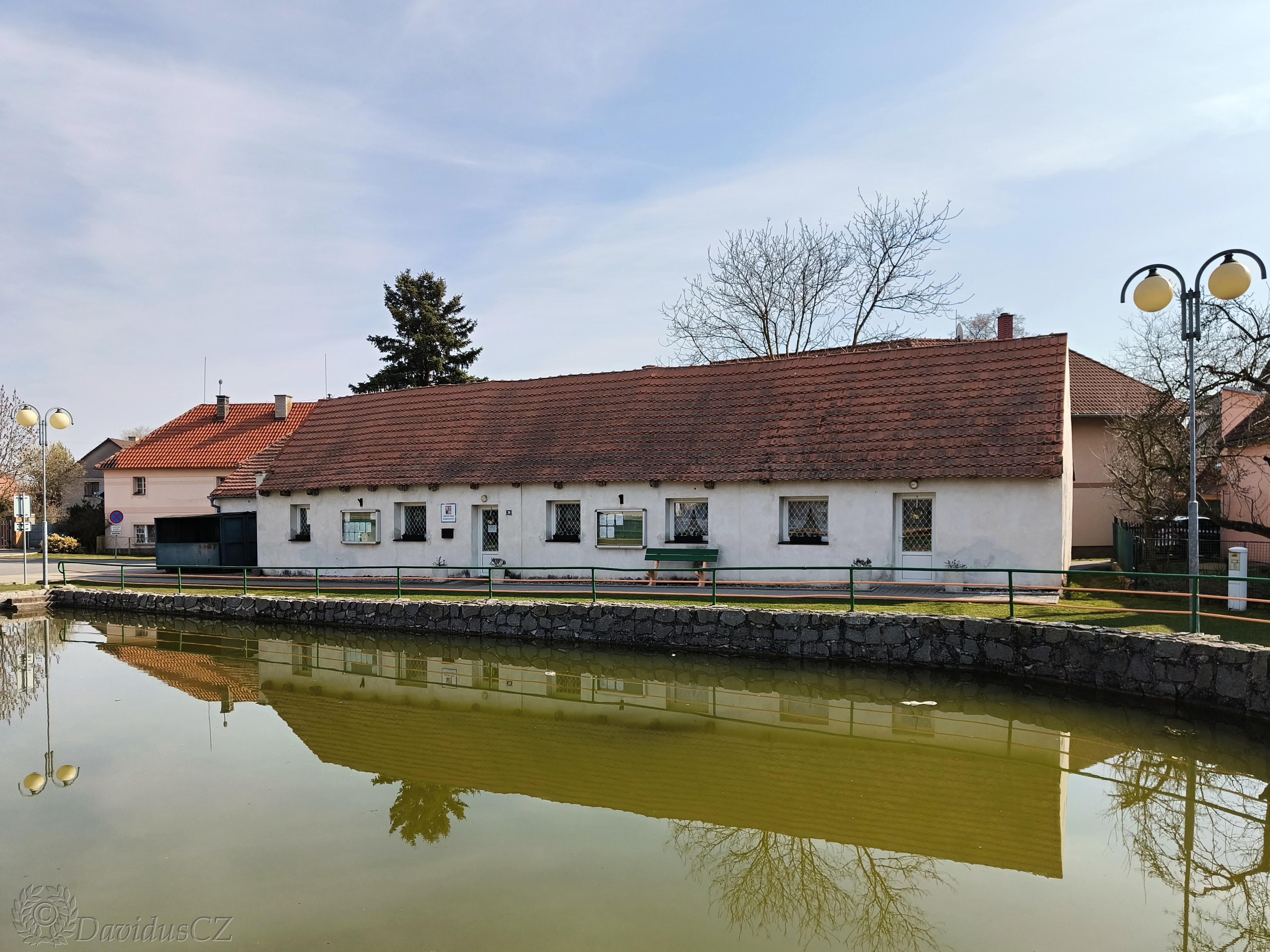 Hořešovičky - obecní úřad foto 2