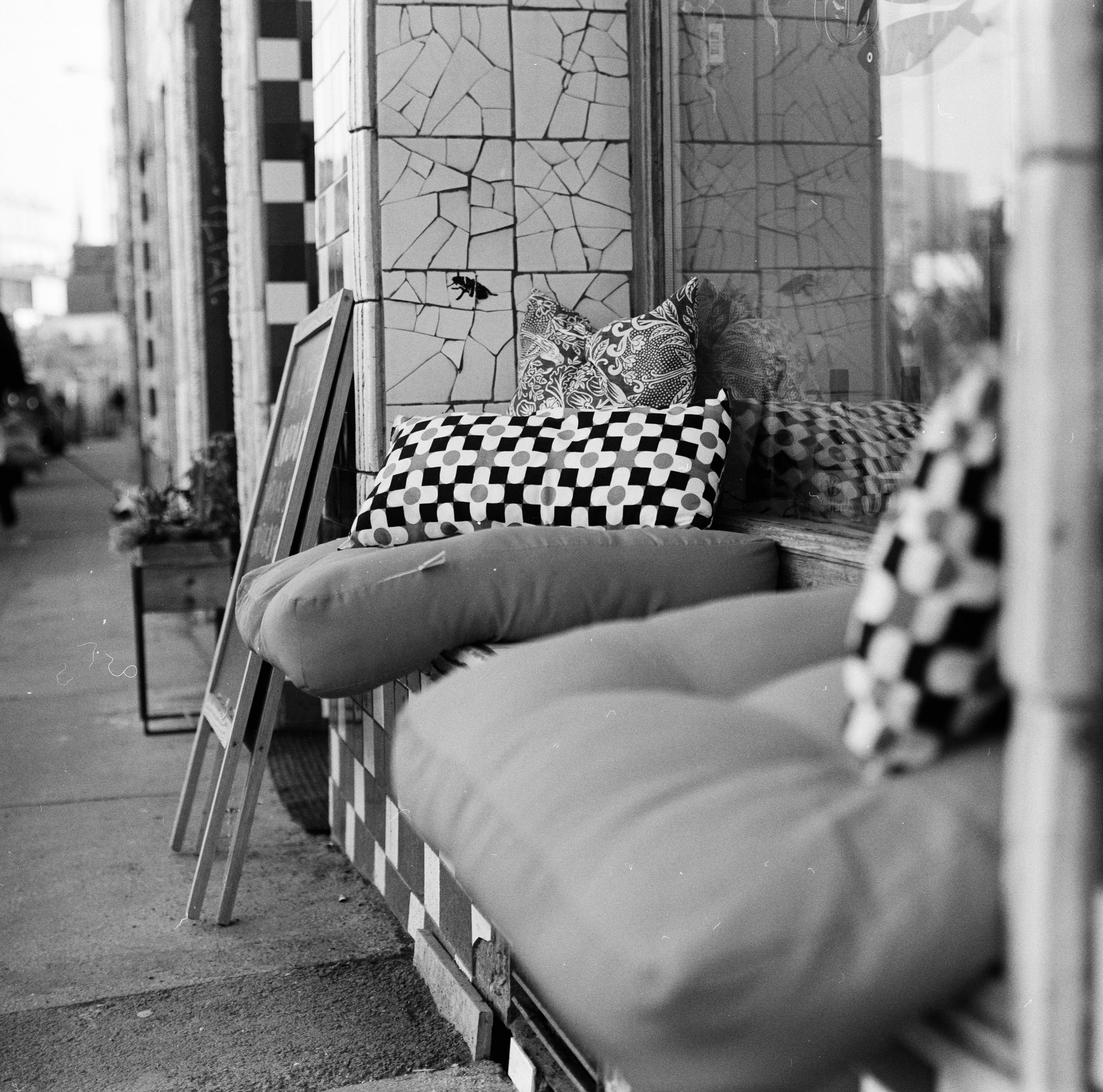 Literární čajovna Skleněná louka foto 3