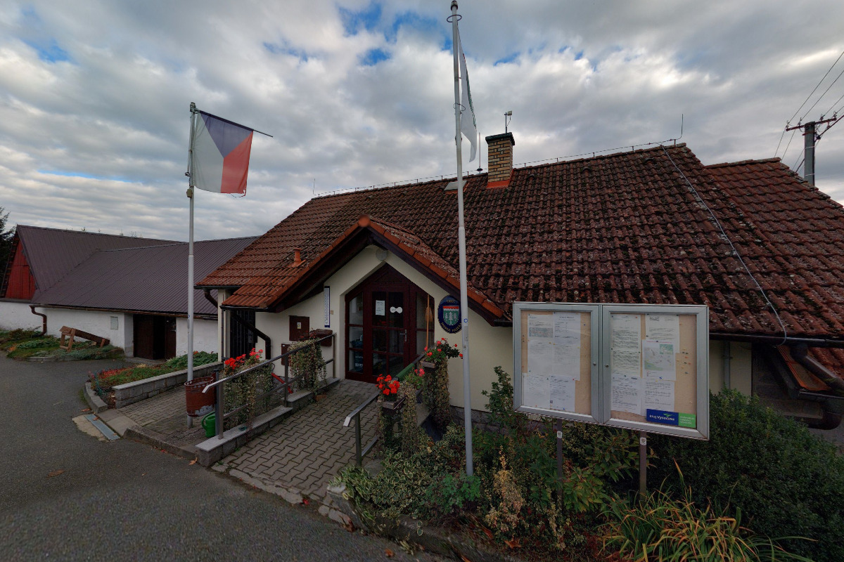 Horní Paseka - obecní úřad foto 4