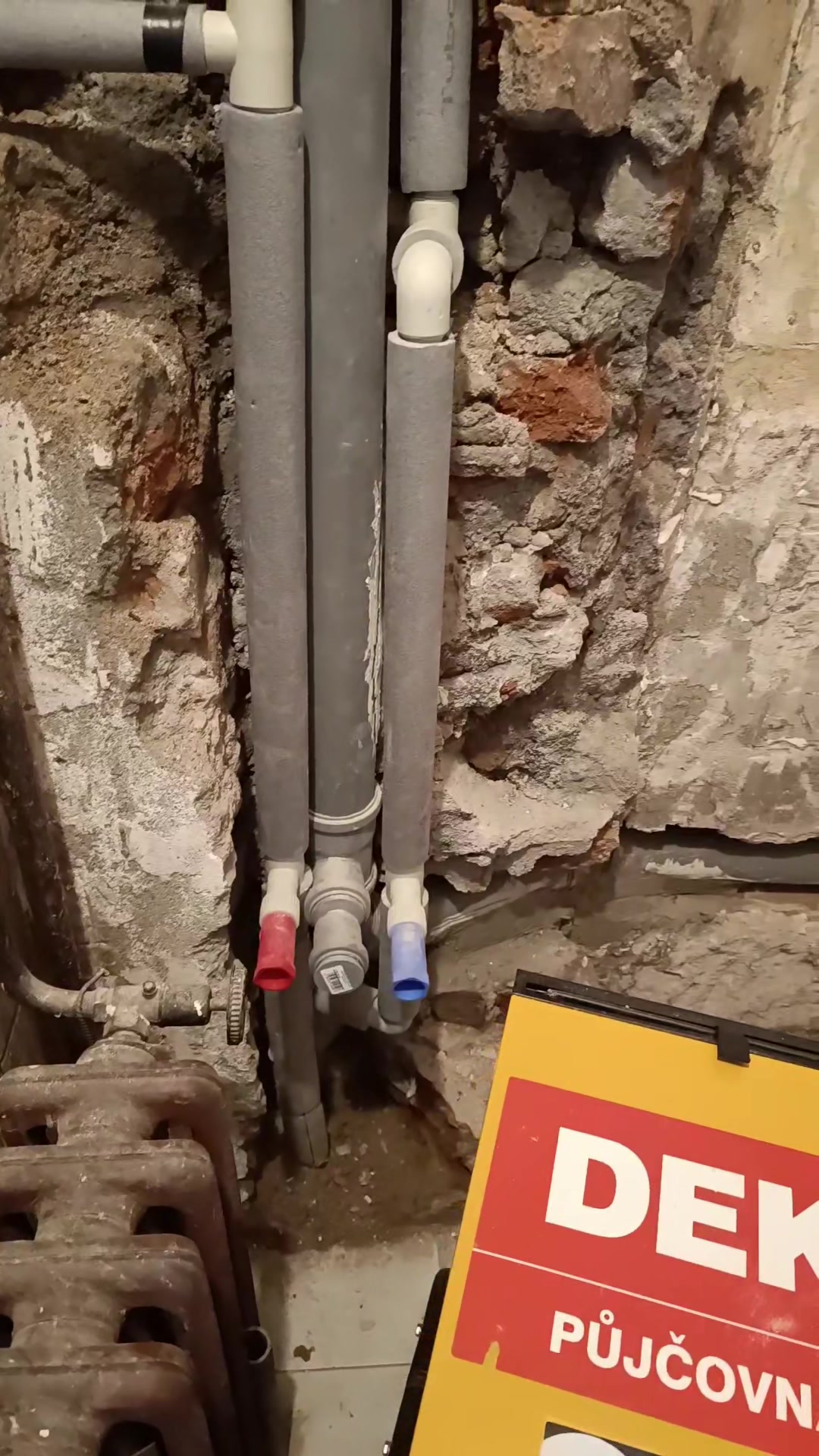 Instalatérské a topenářské práce Alex Dominik foto 2 (náhled videa)