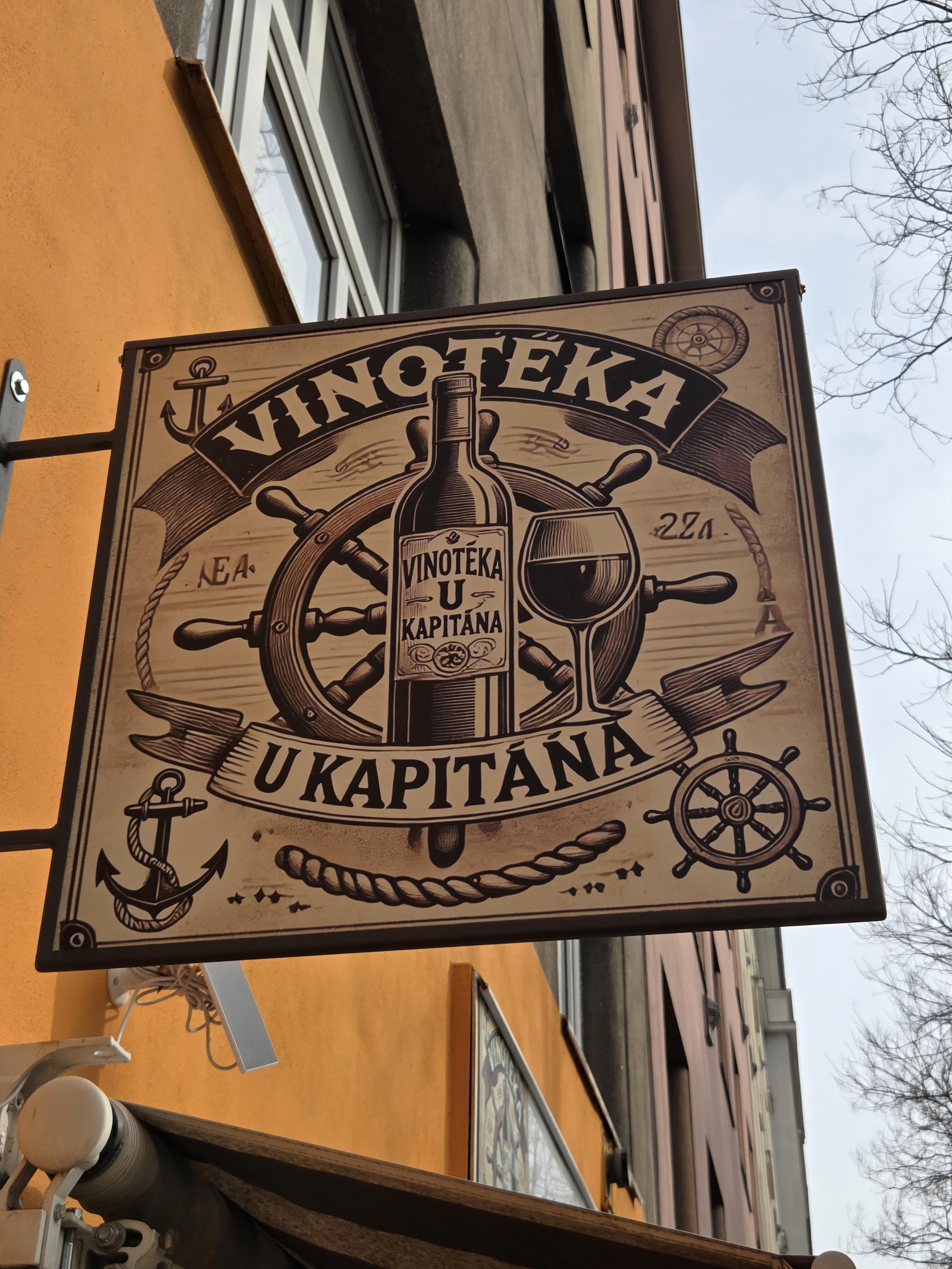 Vinoteka u kapitána foto 2