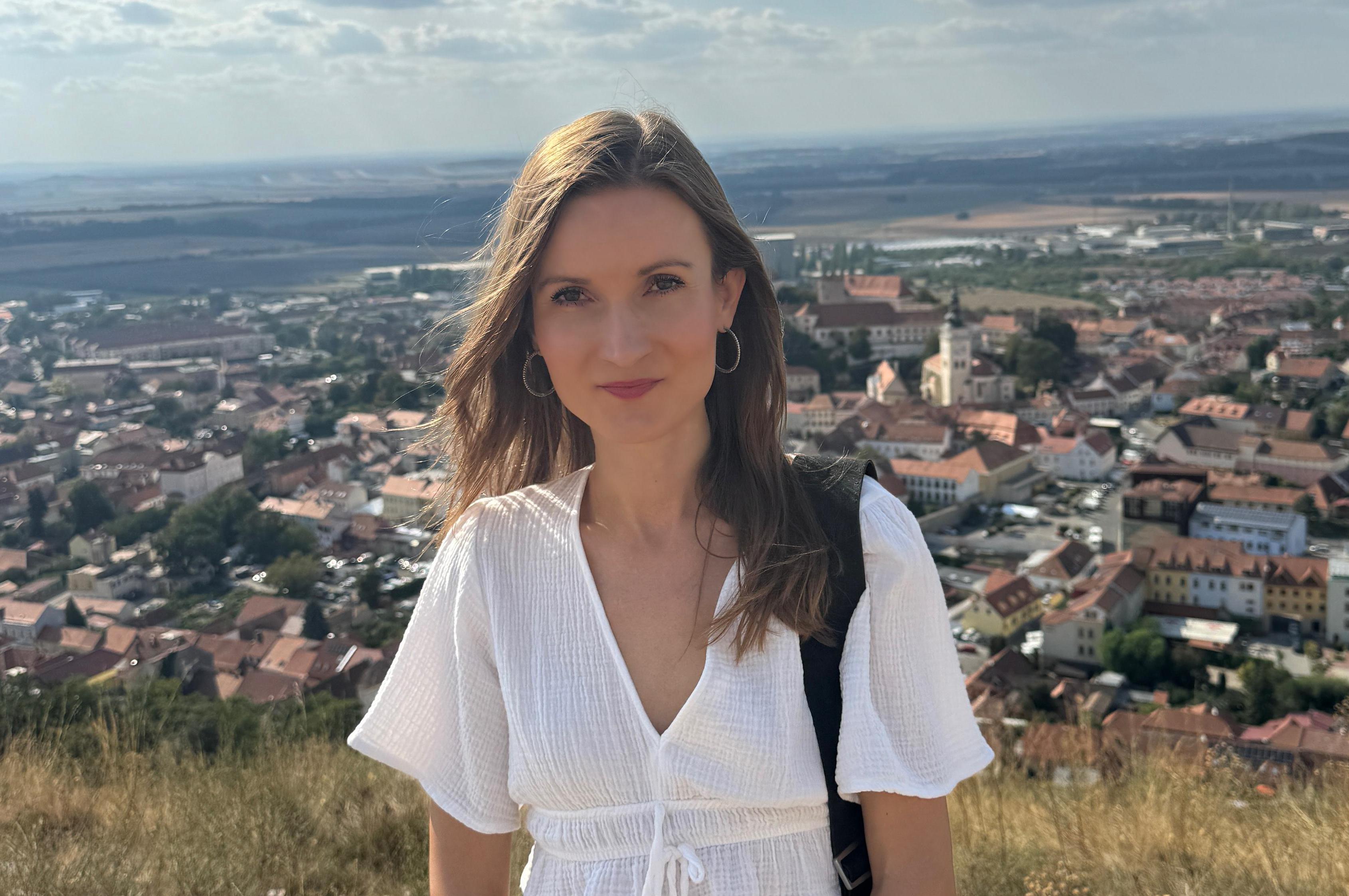 Lenka Režňáková - Reality Lenka Režňáková a otec s.r.o.