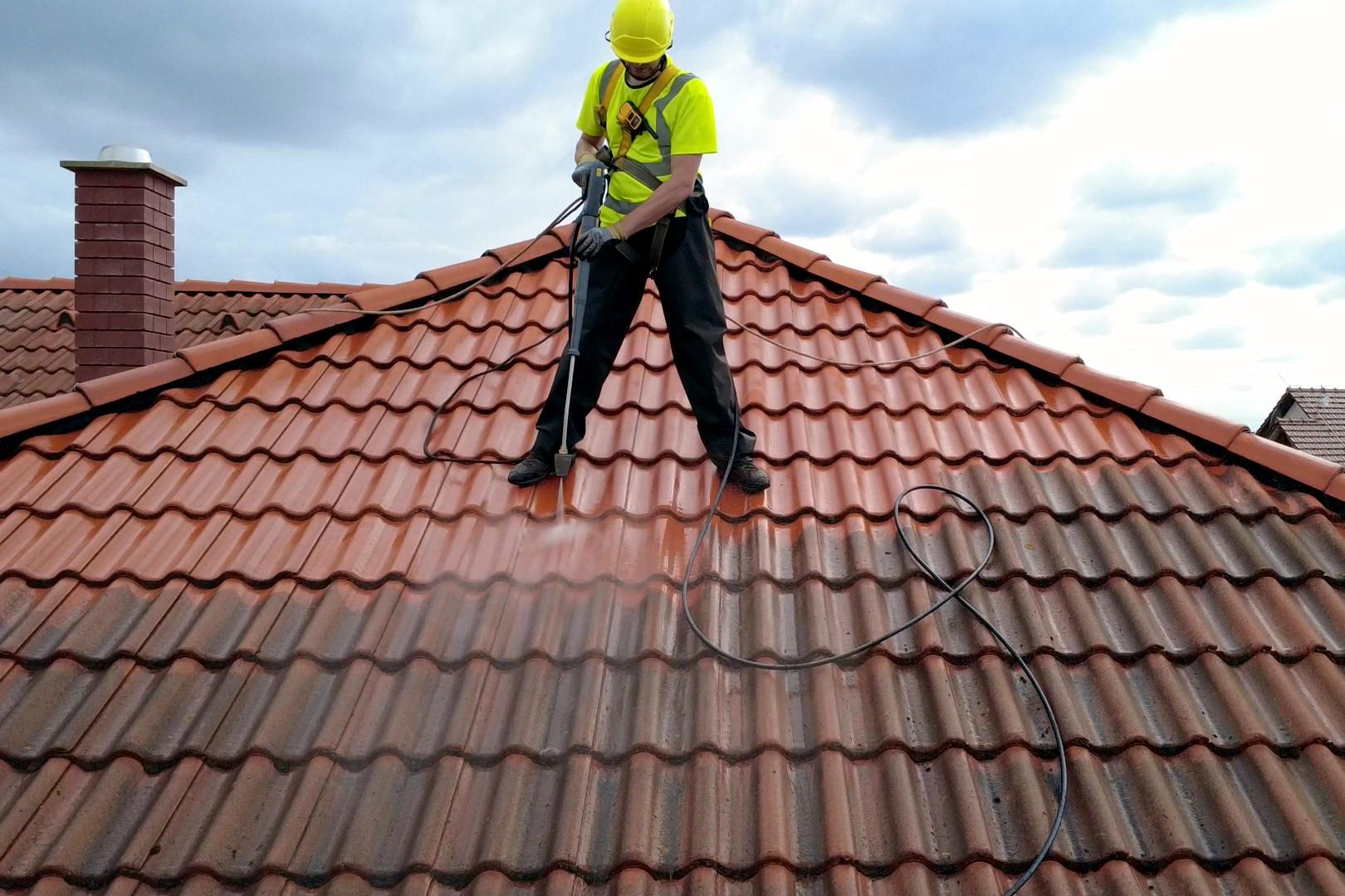 Čištění střech a impregnace