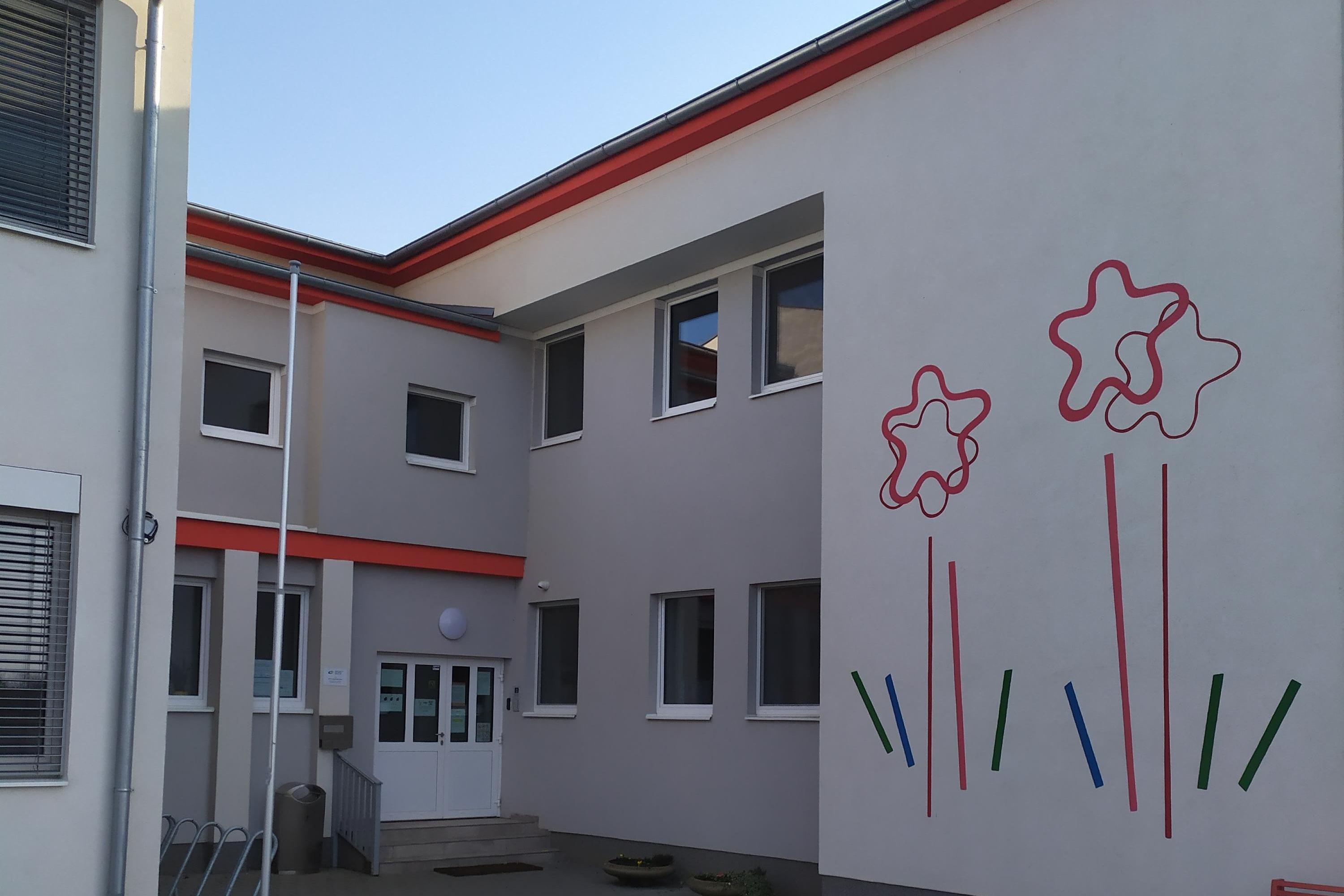 Mateřská škola Hrušky, příspěvková organizace