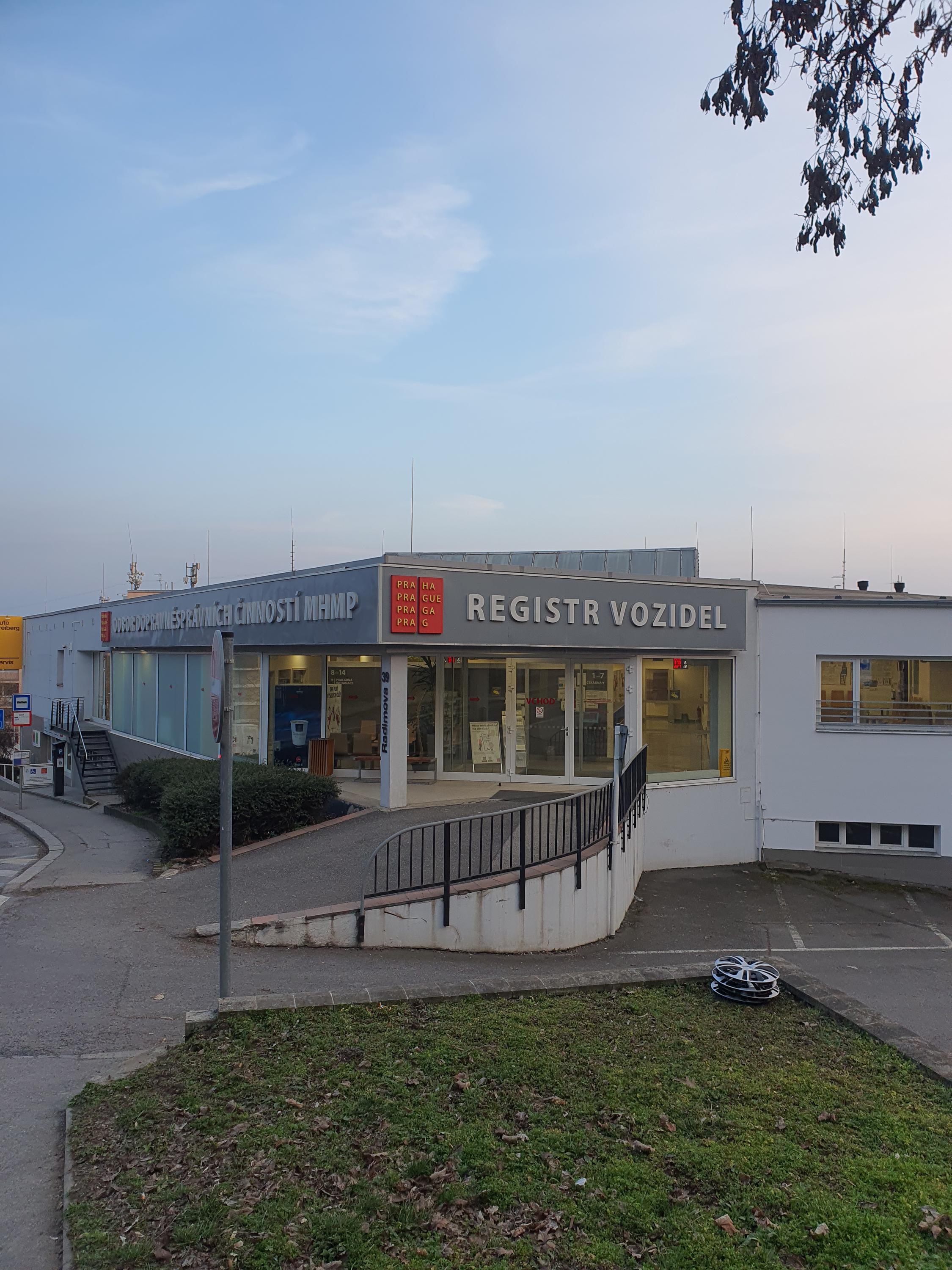 Registr vozidel Břevnov foto 2