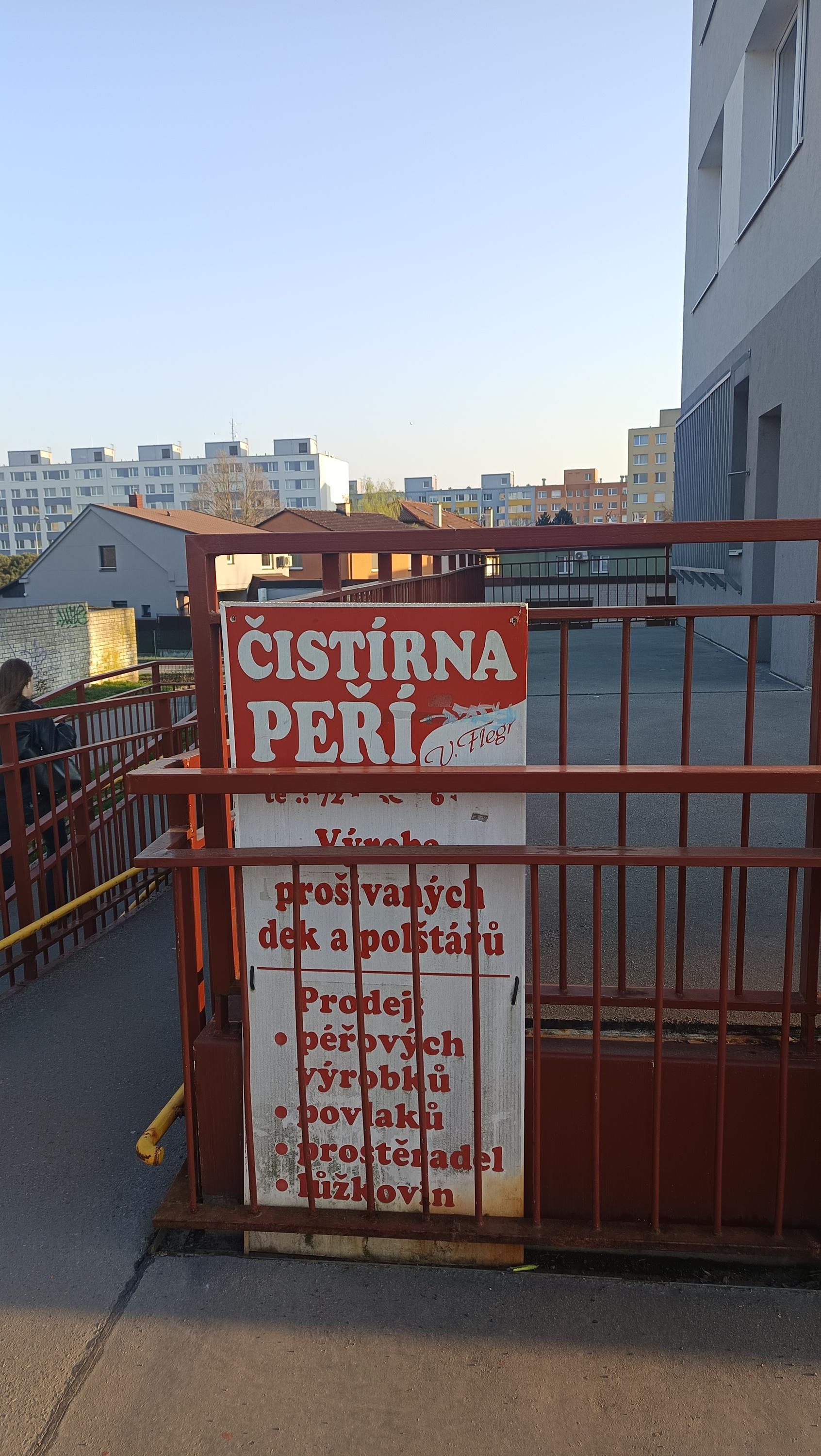 Vilém Flegr - čistírma peří foto 2