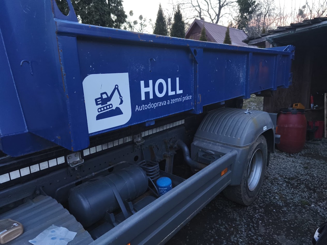 Autodoprava a zemní práce - Vojtěch Holl foto 4