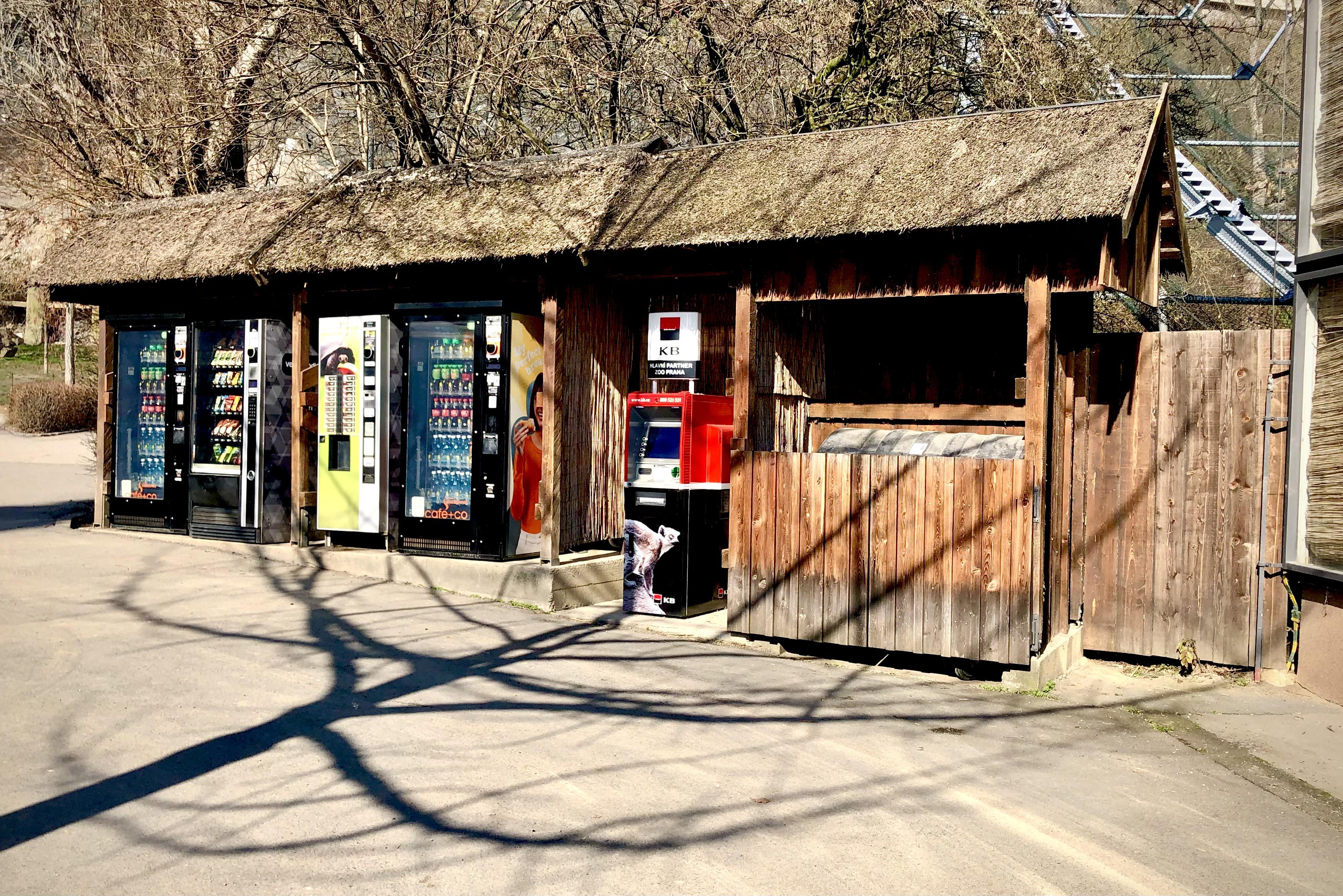 Bankomat Komerční banky foto 1