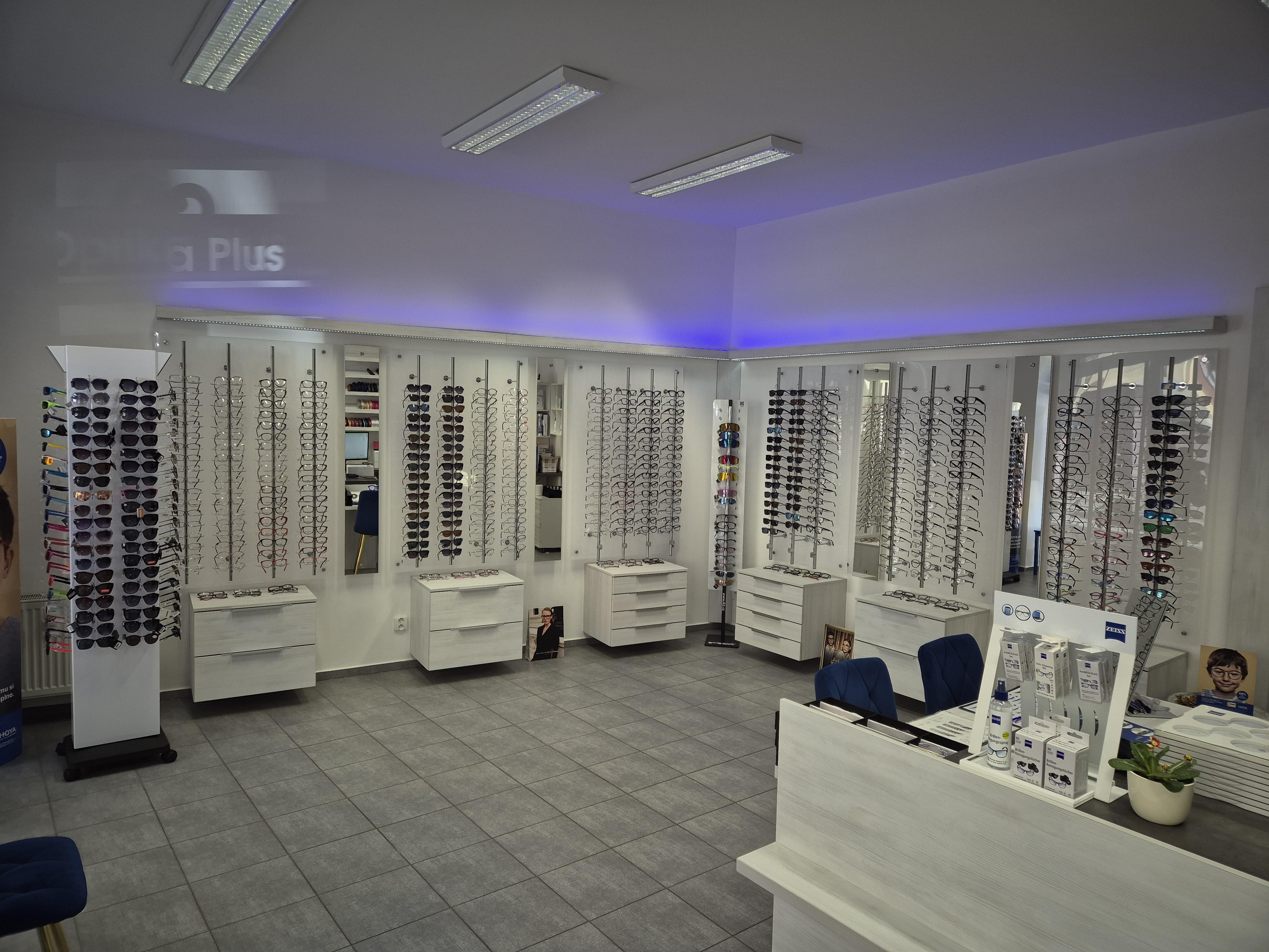 Optika Plus foto 4