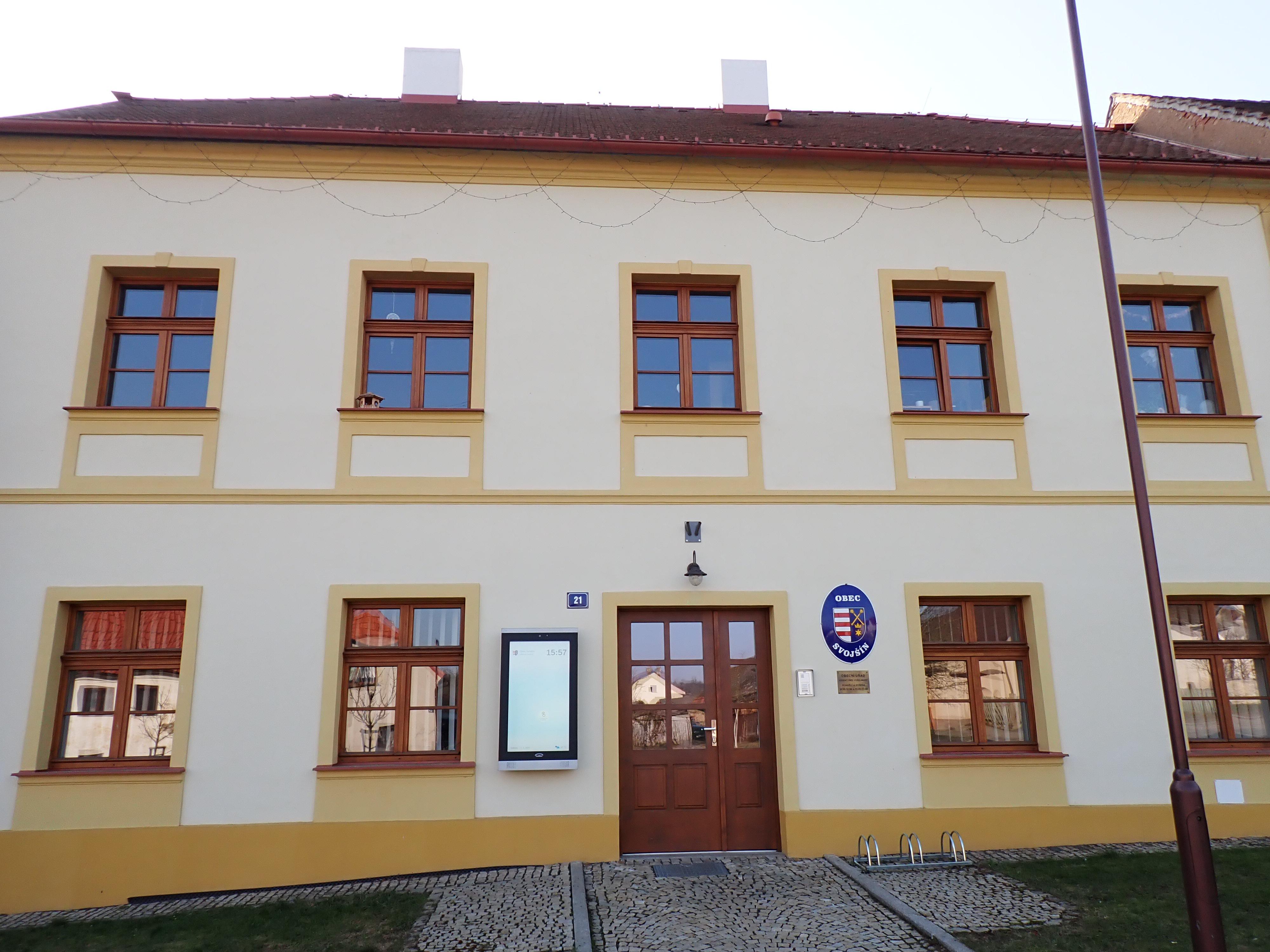 Svojšín - obecní úřad foto 6