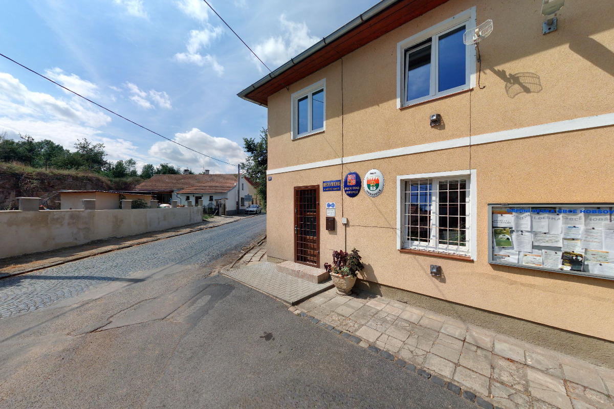 Hobšovice - obecní úřad foto 3