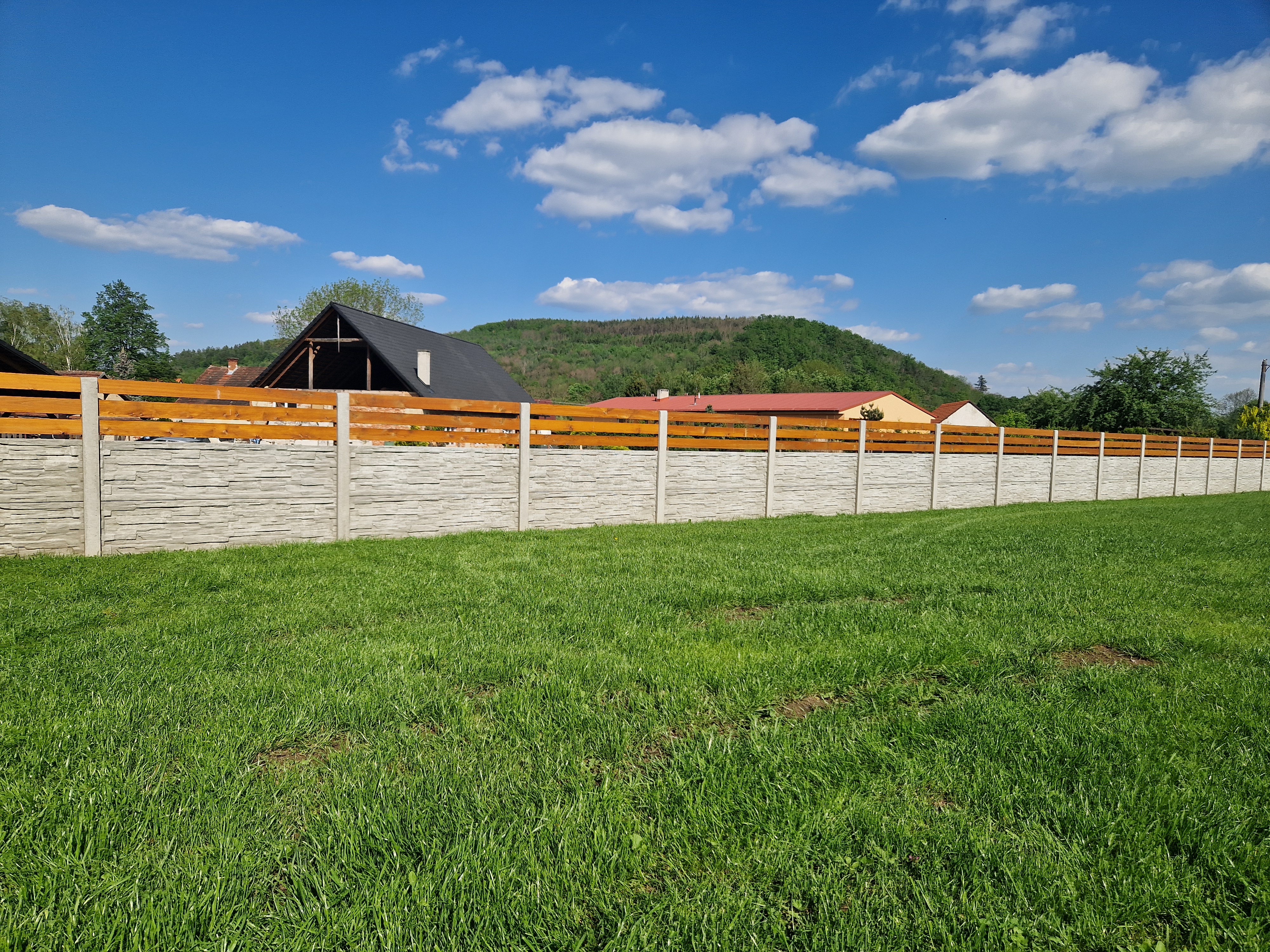 Lukáš Knížek LK-Stav foto 2