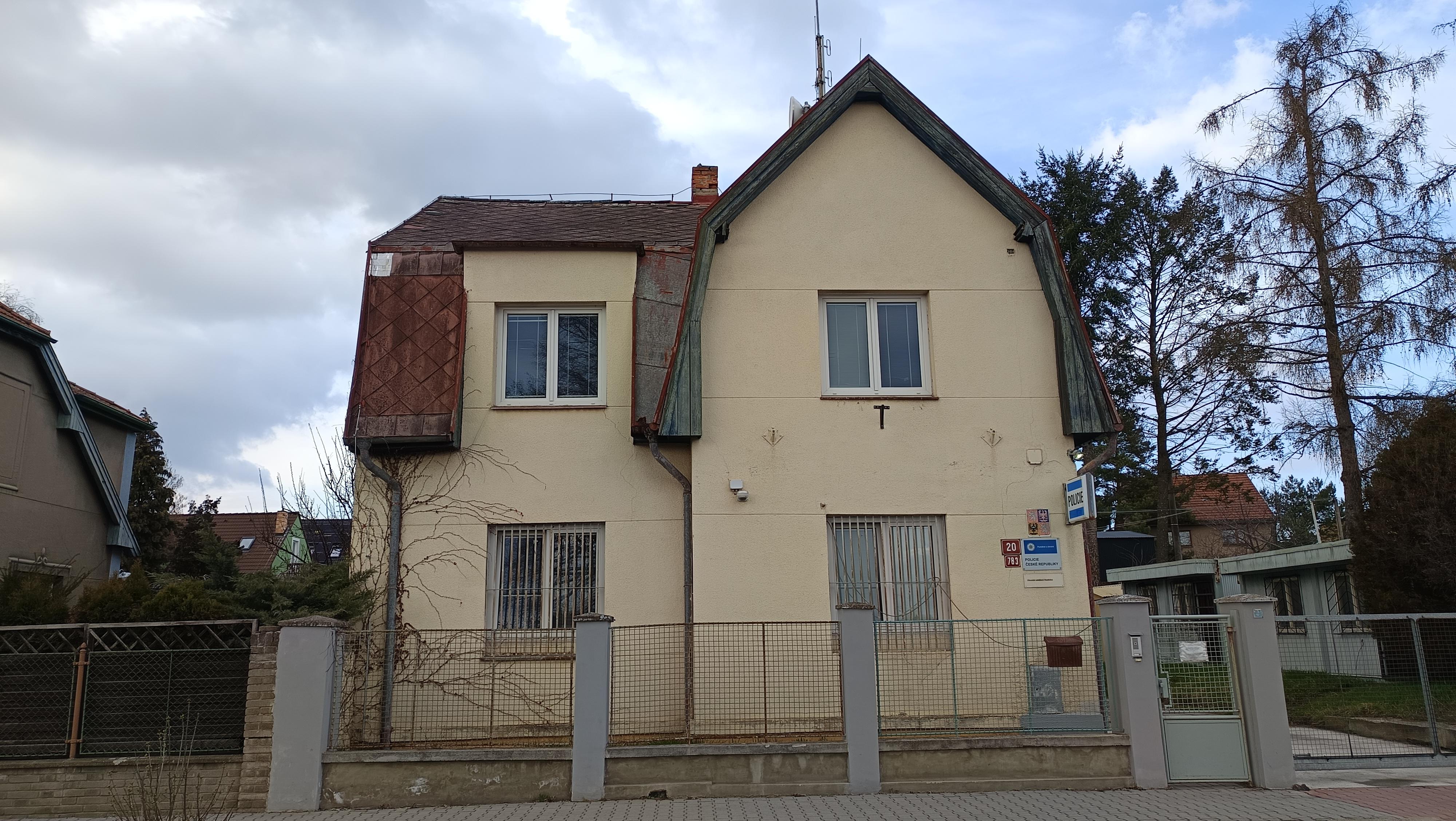 Policie ČR - Obvodní oddělení Hostivice foto 4