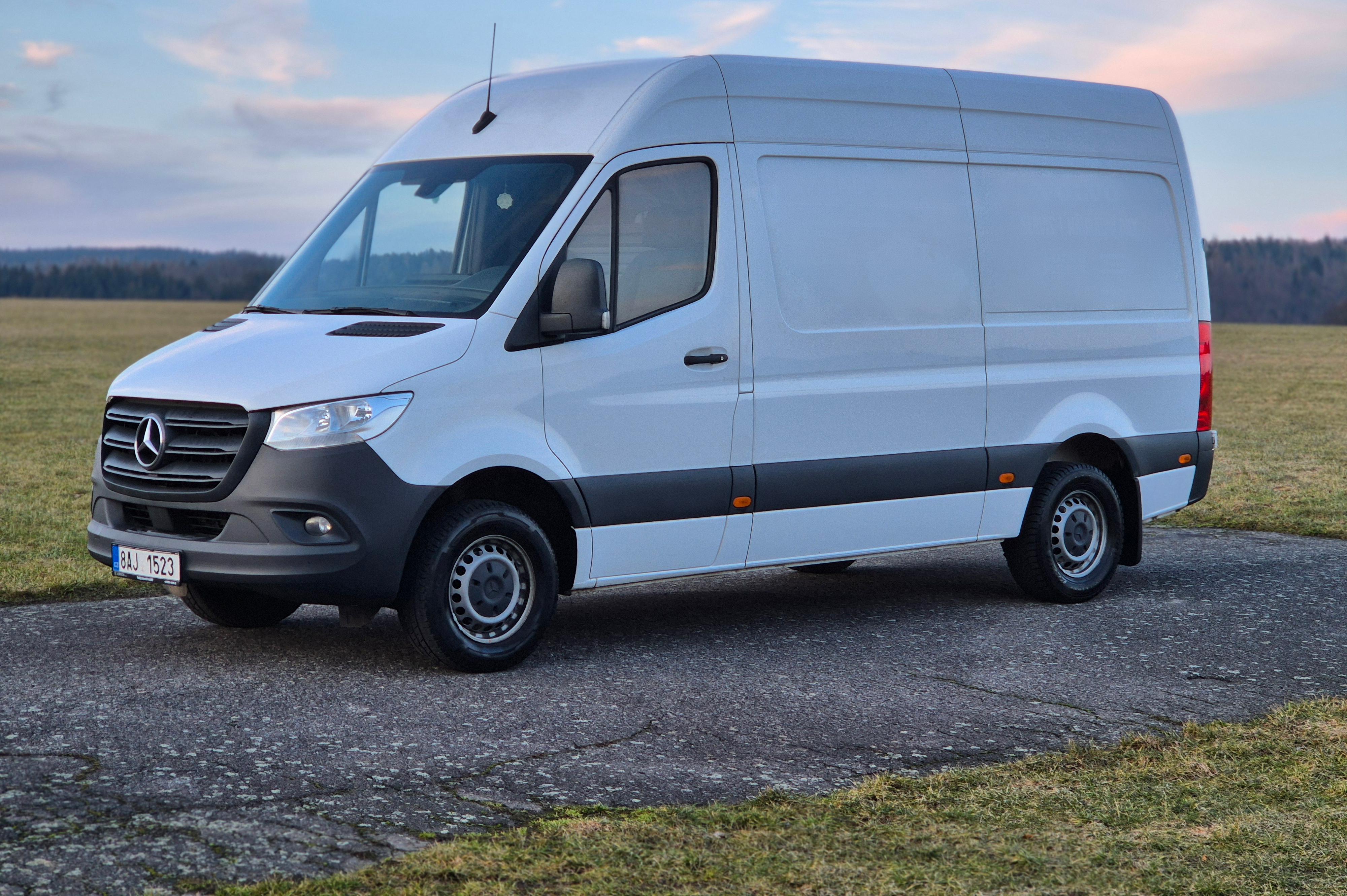 Mercedes-Benz Sprinter 314 L2H2 nez.topení tažné,D