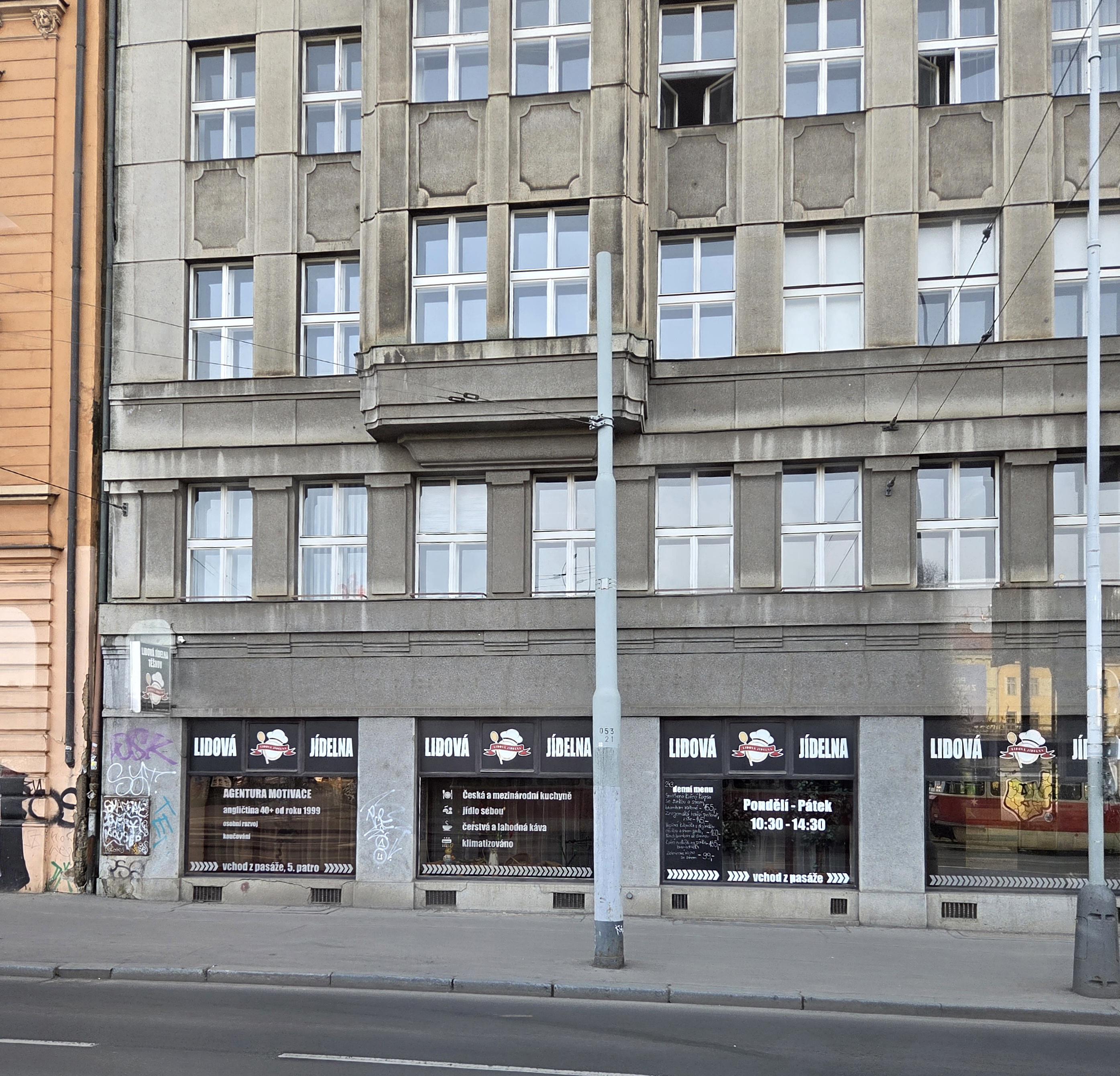 Lidová jídelna Těšnov foto 4