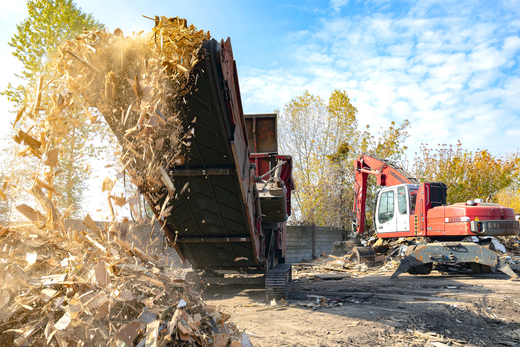 Recyklace - likvidace - doprava dřevní hmoty