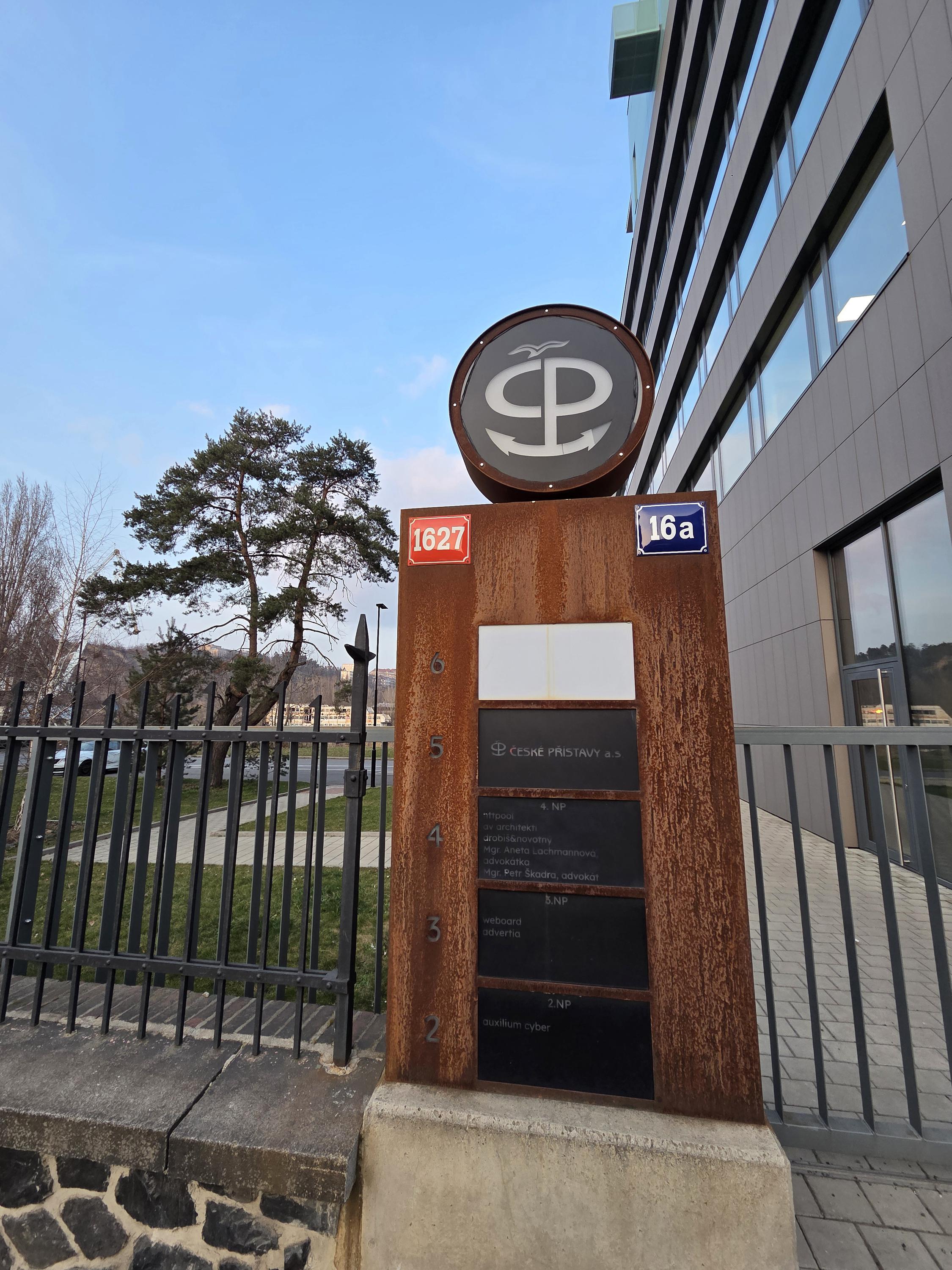 České přístavy, a.s. foto 3