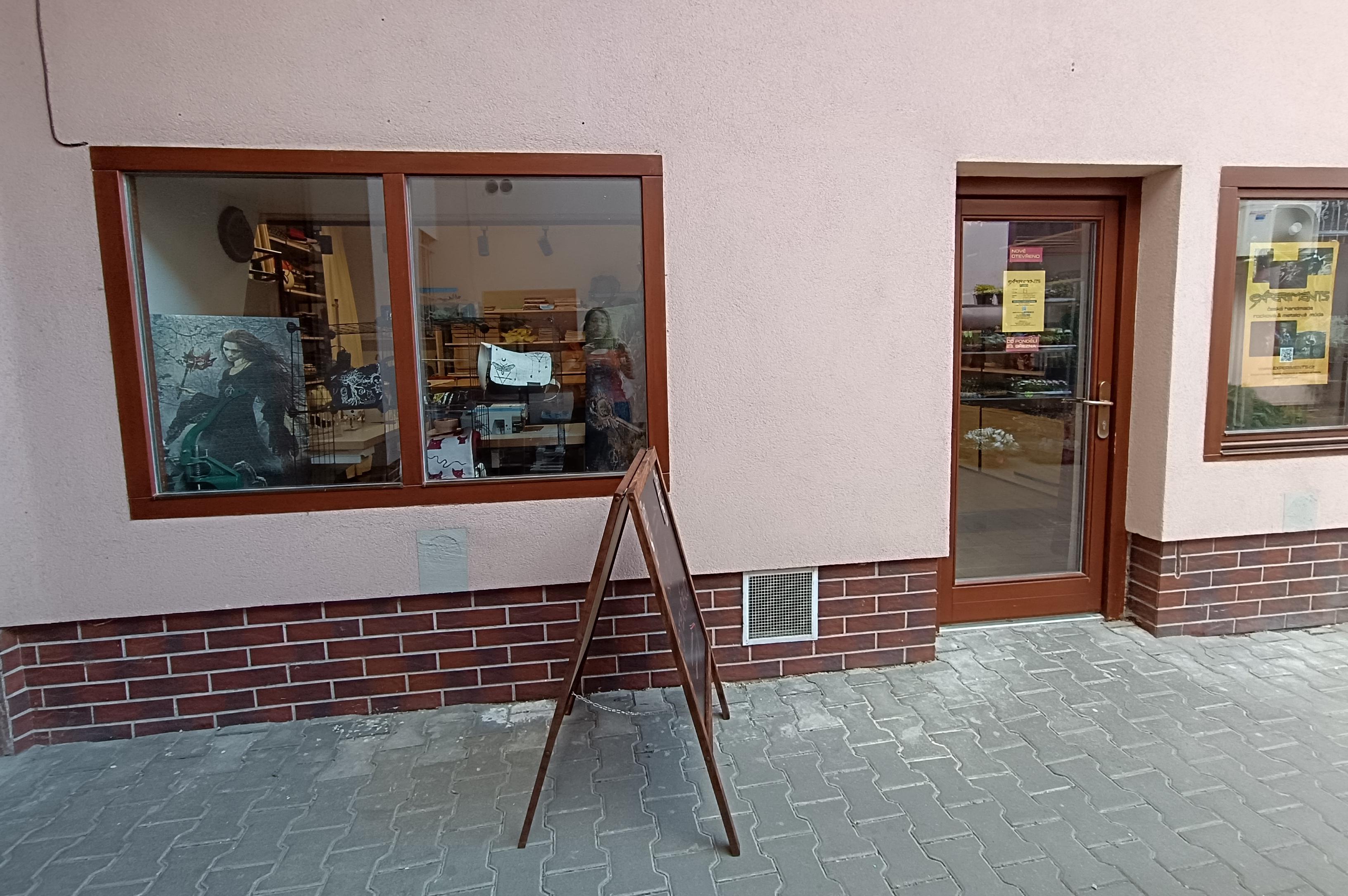 Experiments - rocková a metalová móda