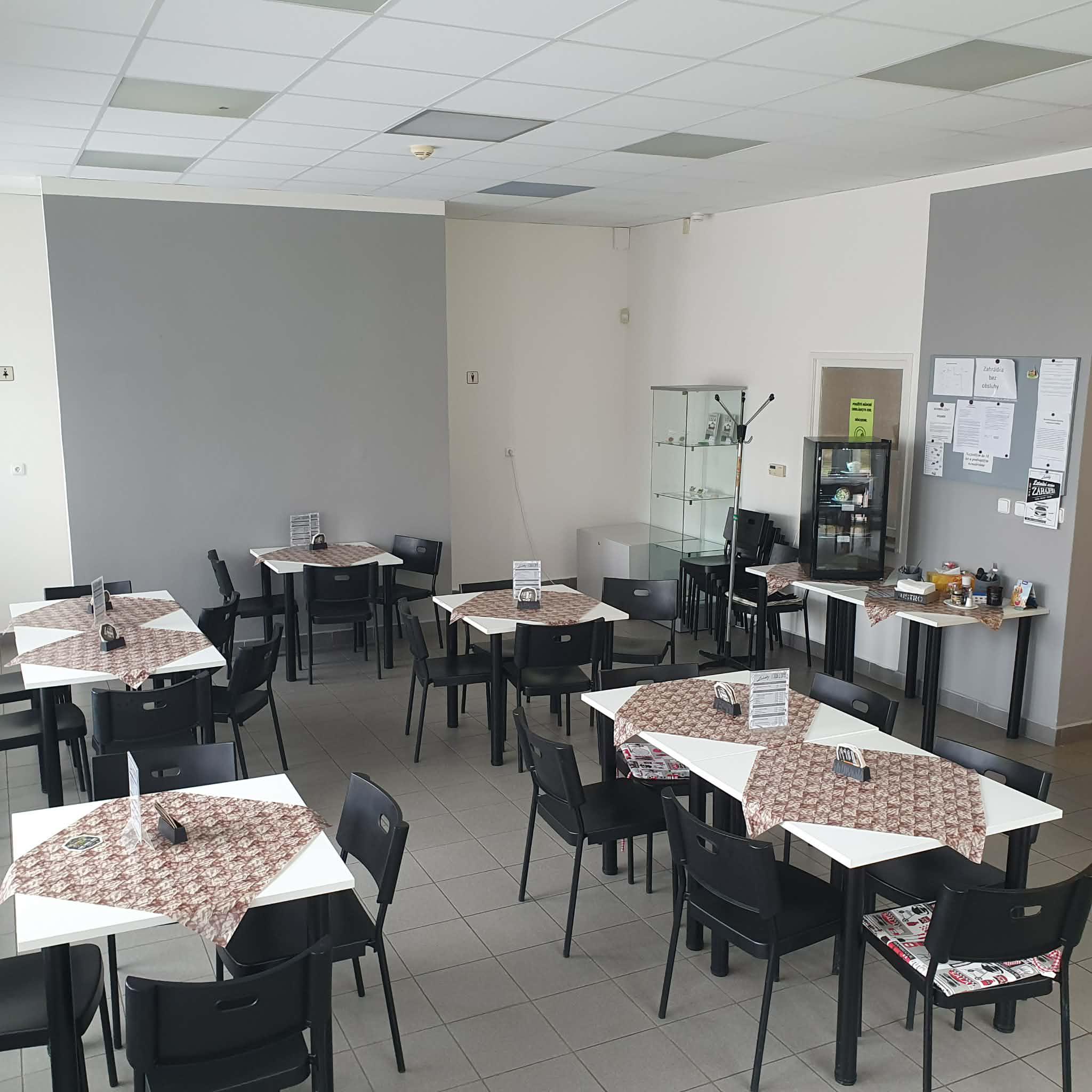 Restaurace - Ležáky památník foto 2