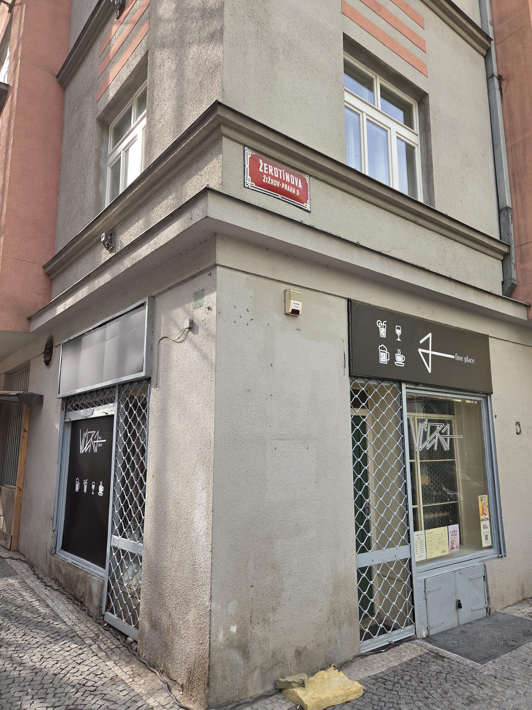 Včera Bar foto 3