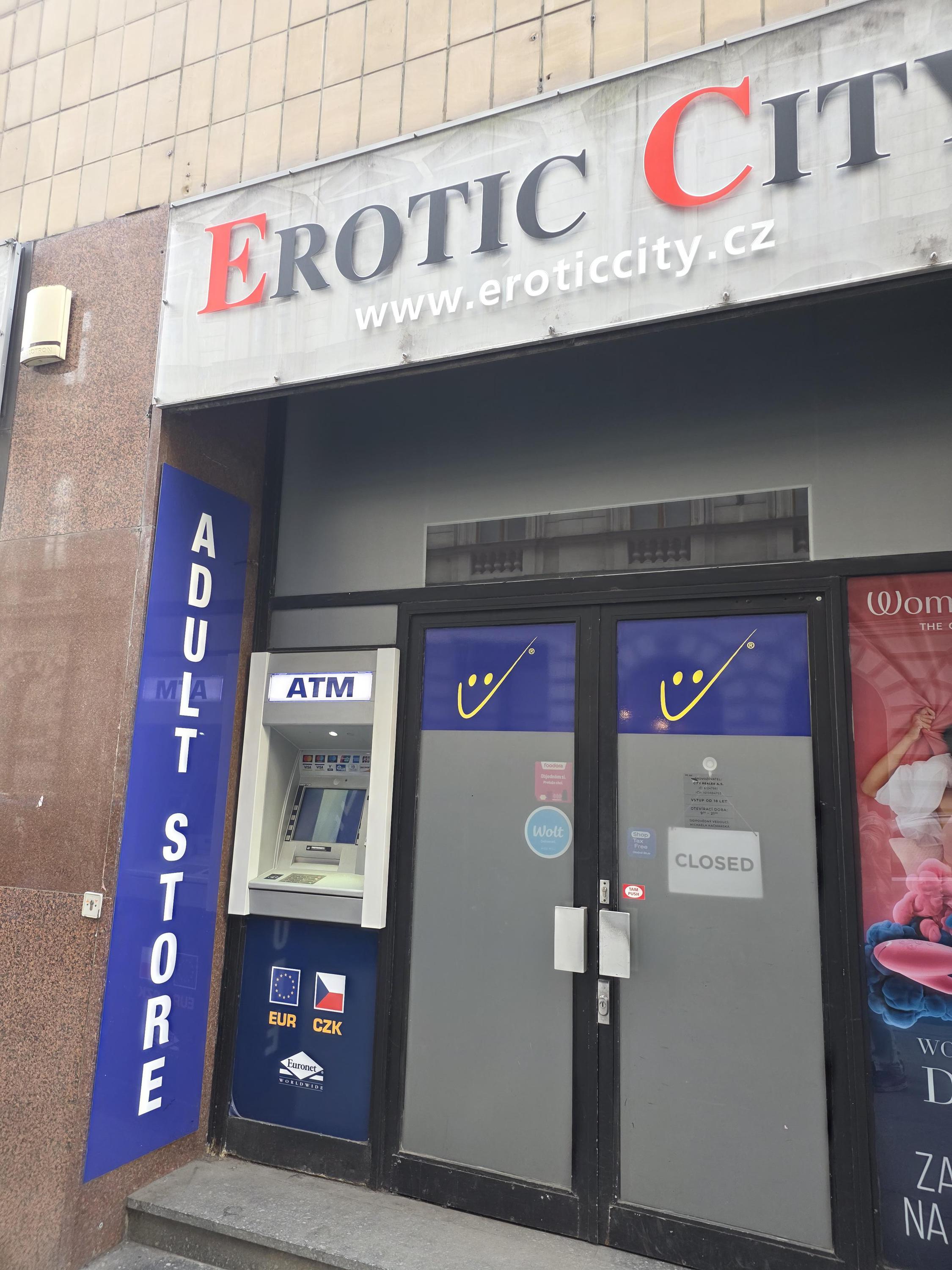 Bankomat Travelex ČR foto 3
