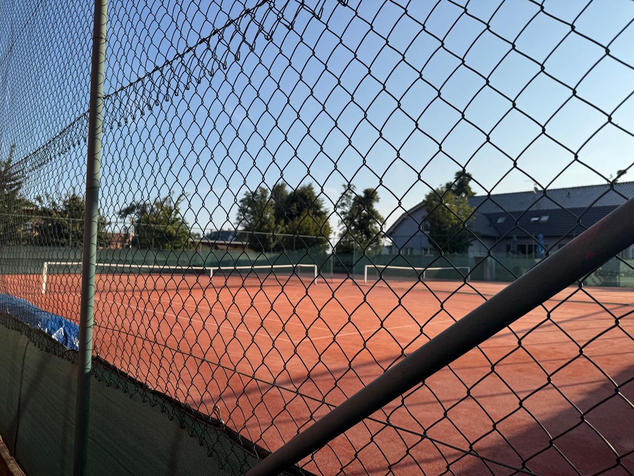 Teniscentrum u hradu