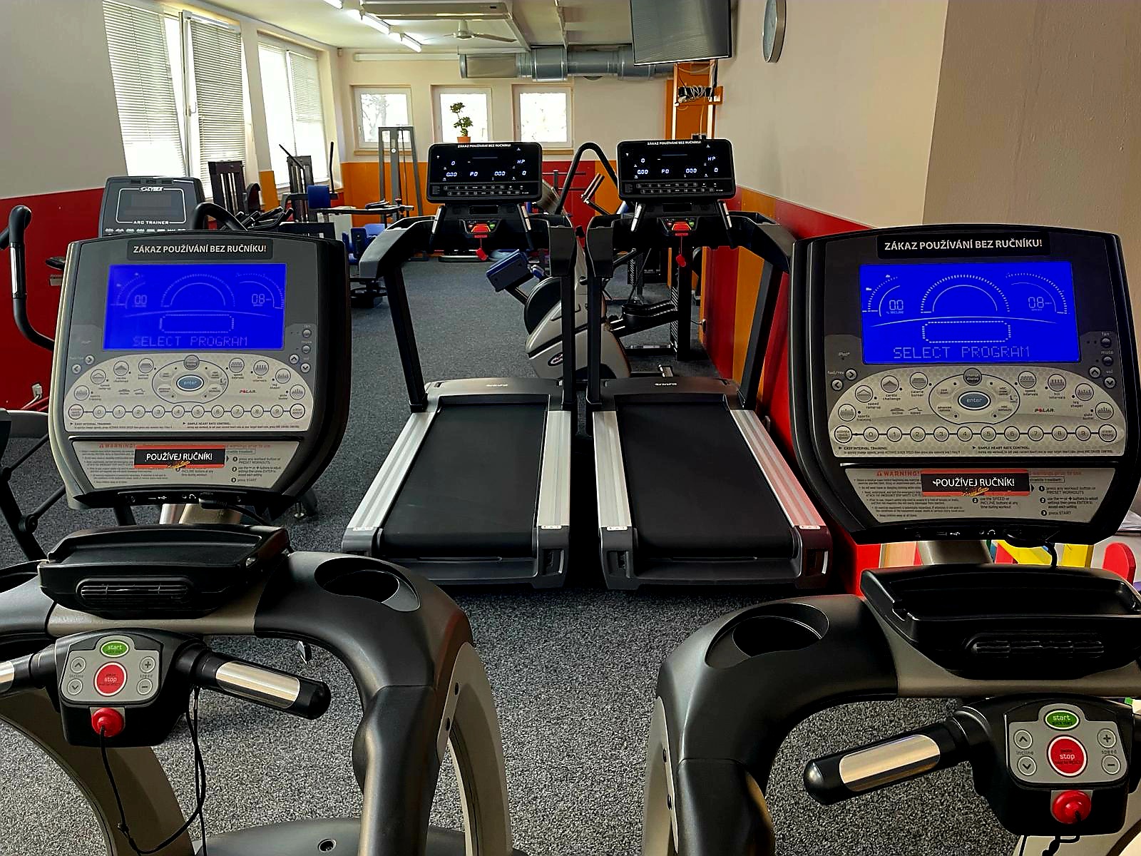 Fitcentrum - Orange gym foto 4