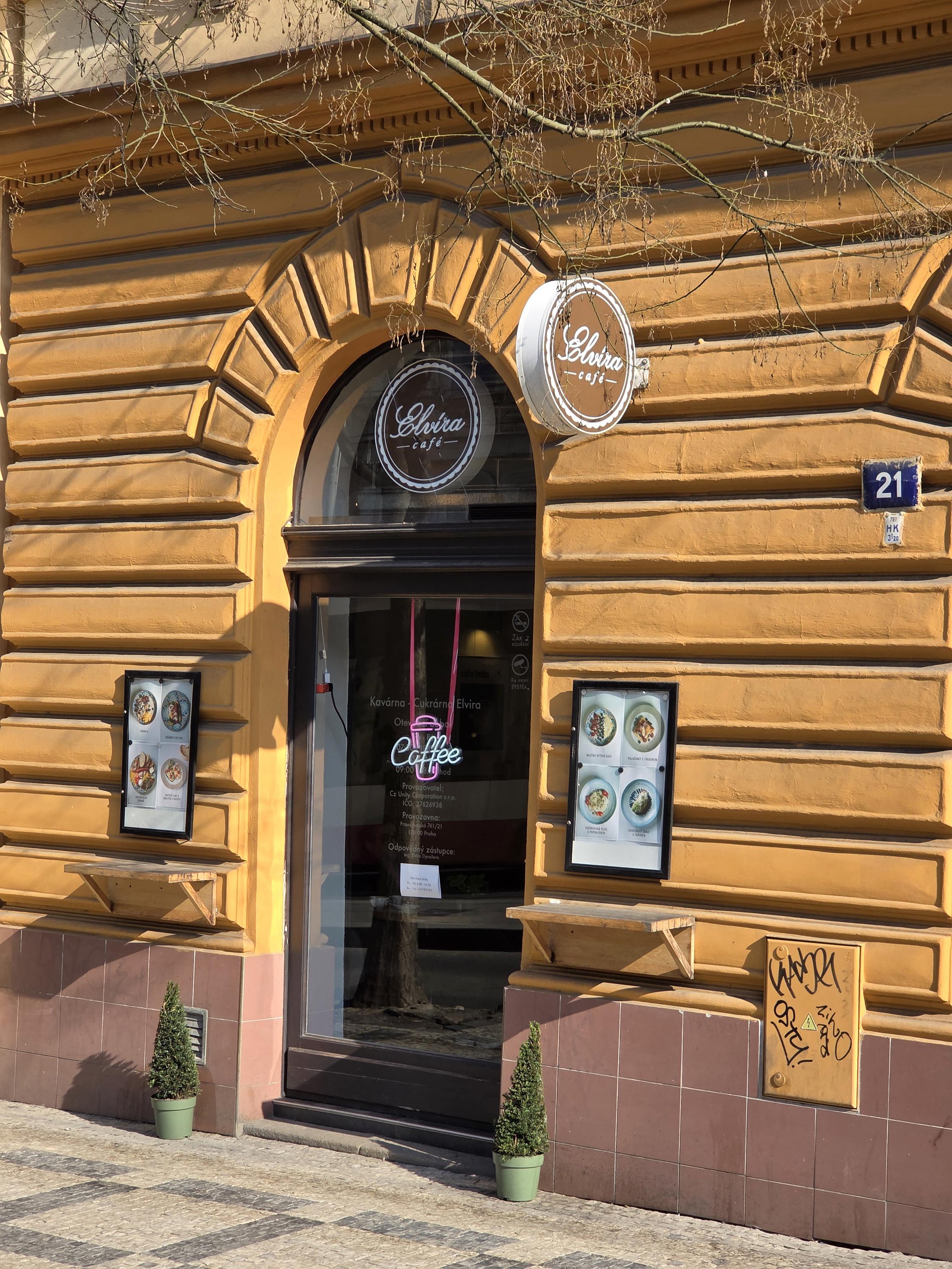 Kavárna - Cukrárna Elvíra foto 5