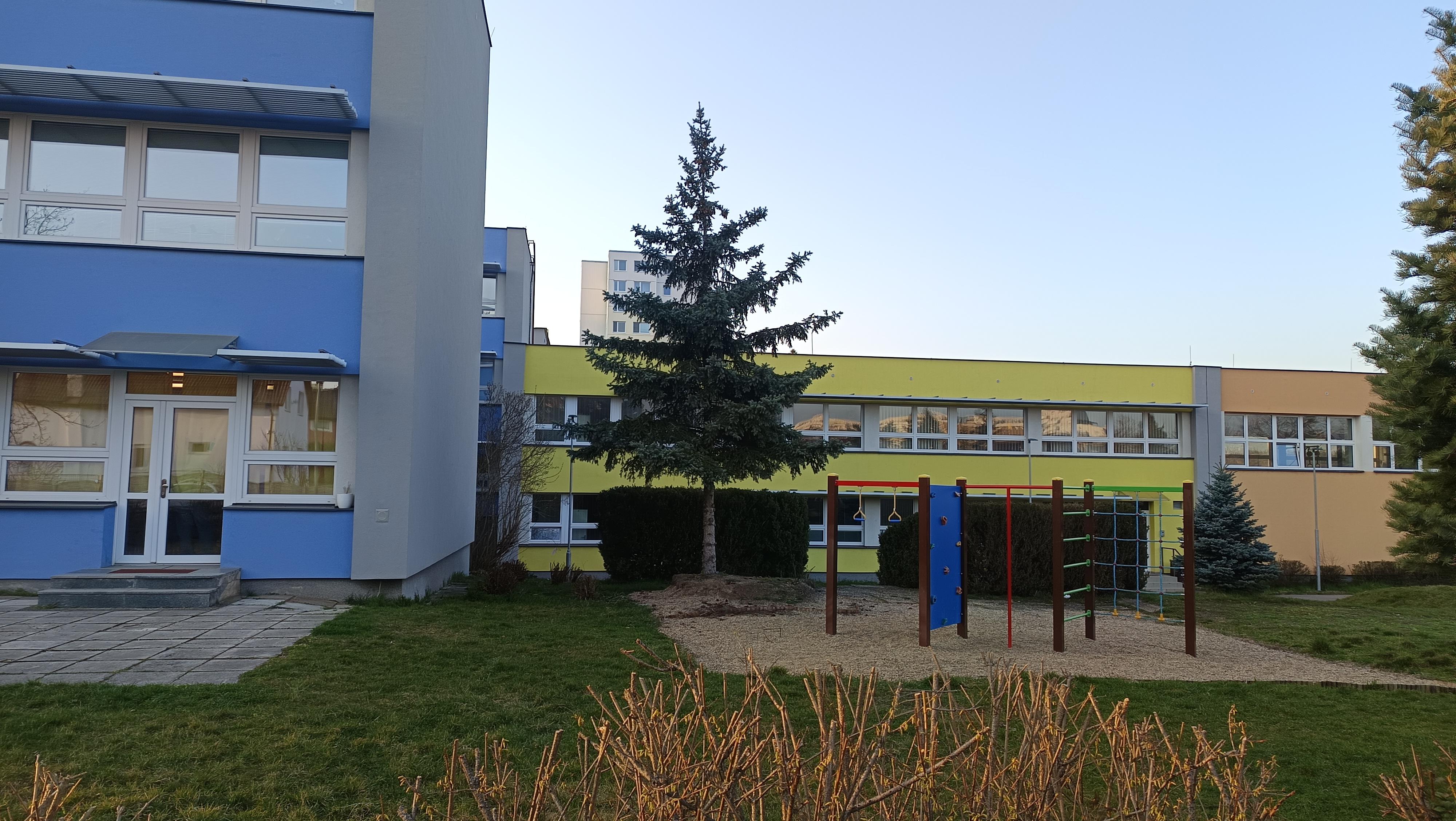 ZŠ, Praha 10, Křimická foto 6