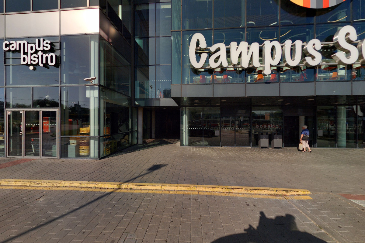 Dr. Max - výdejní box