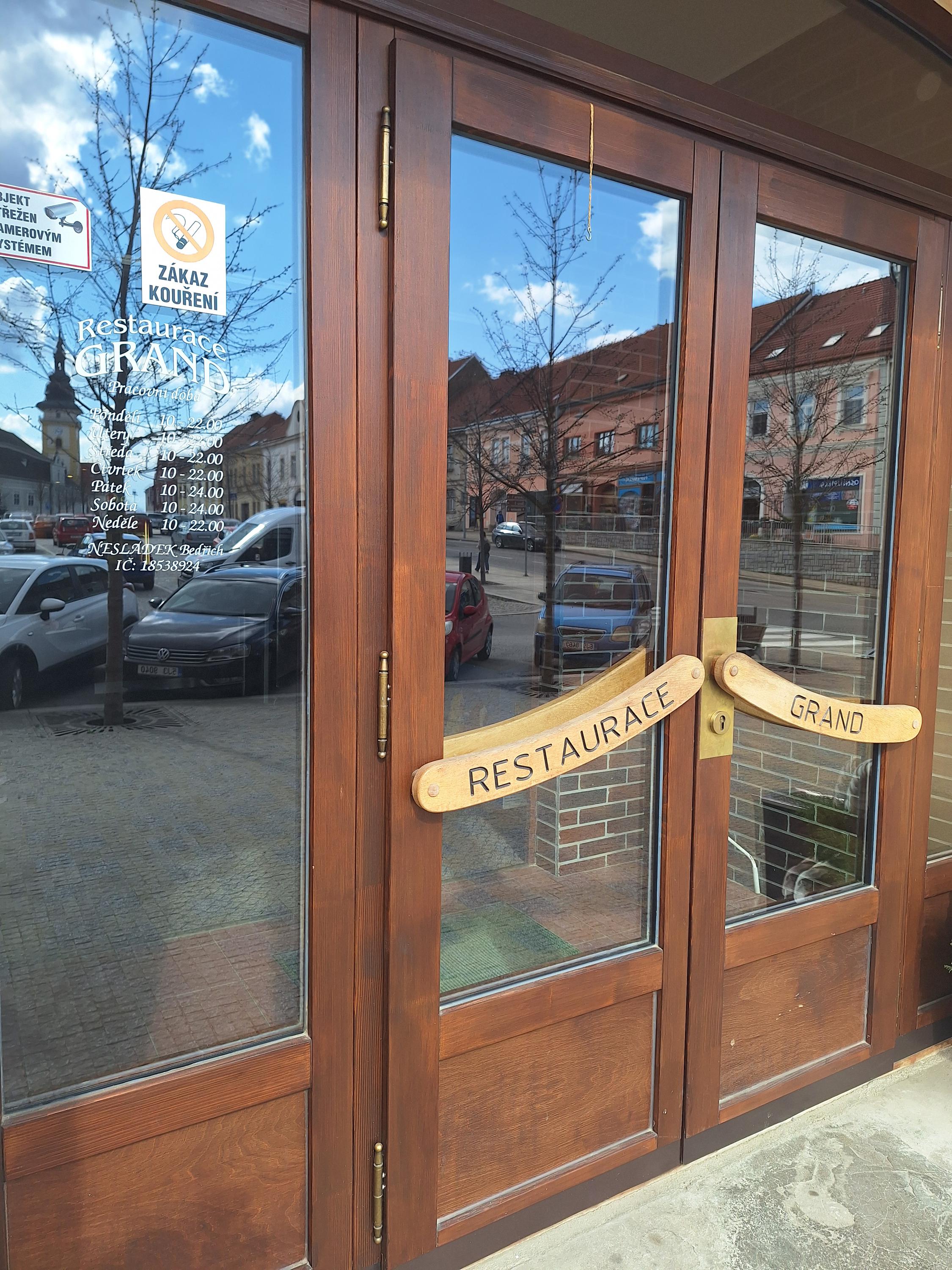Restaurace Grand foto 3