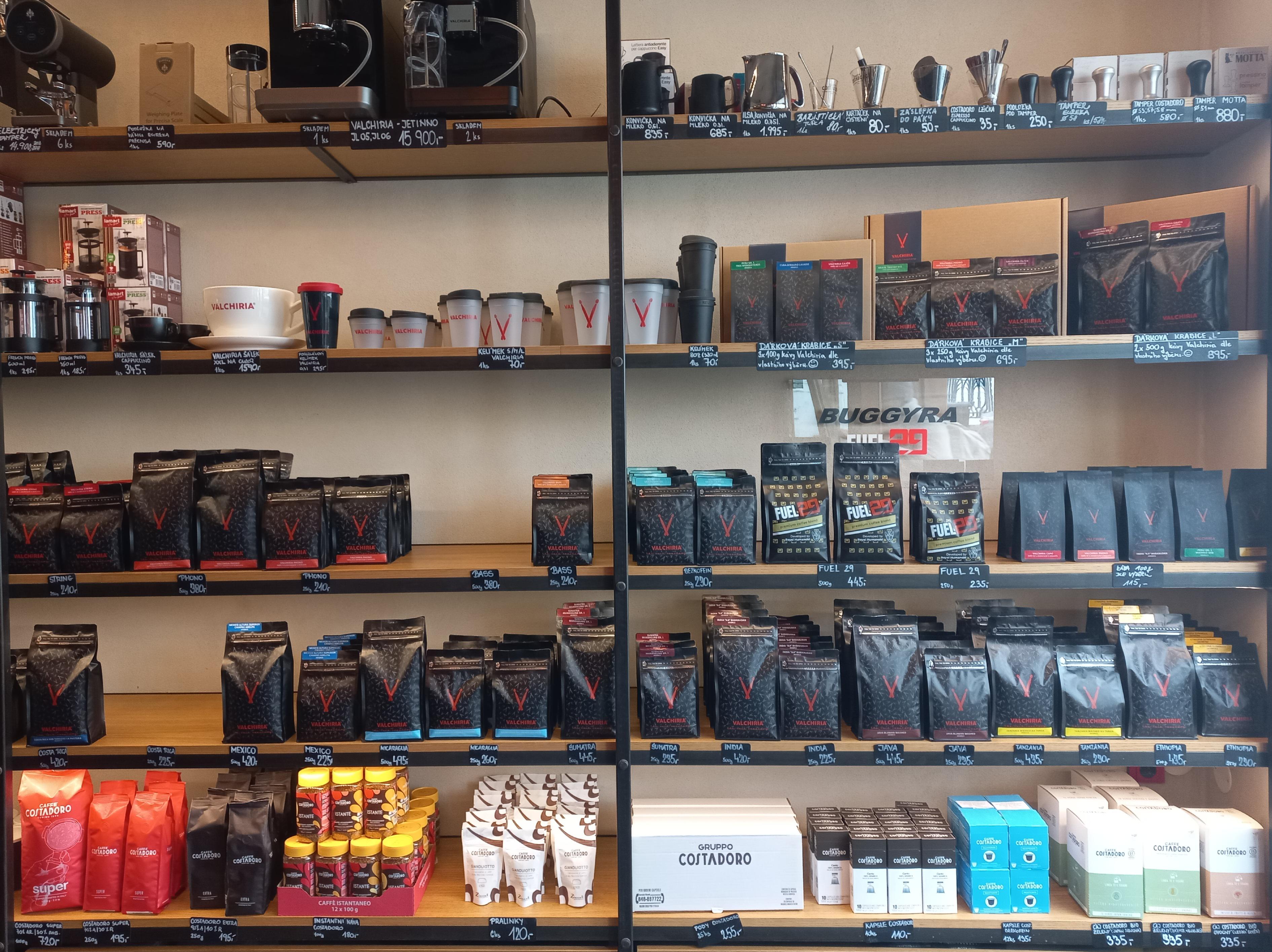 Valchiria - pražírna kávy/coffee roastery foto 5