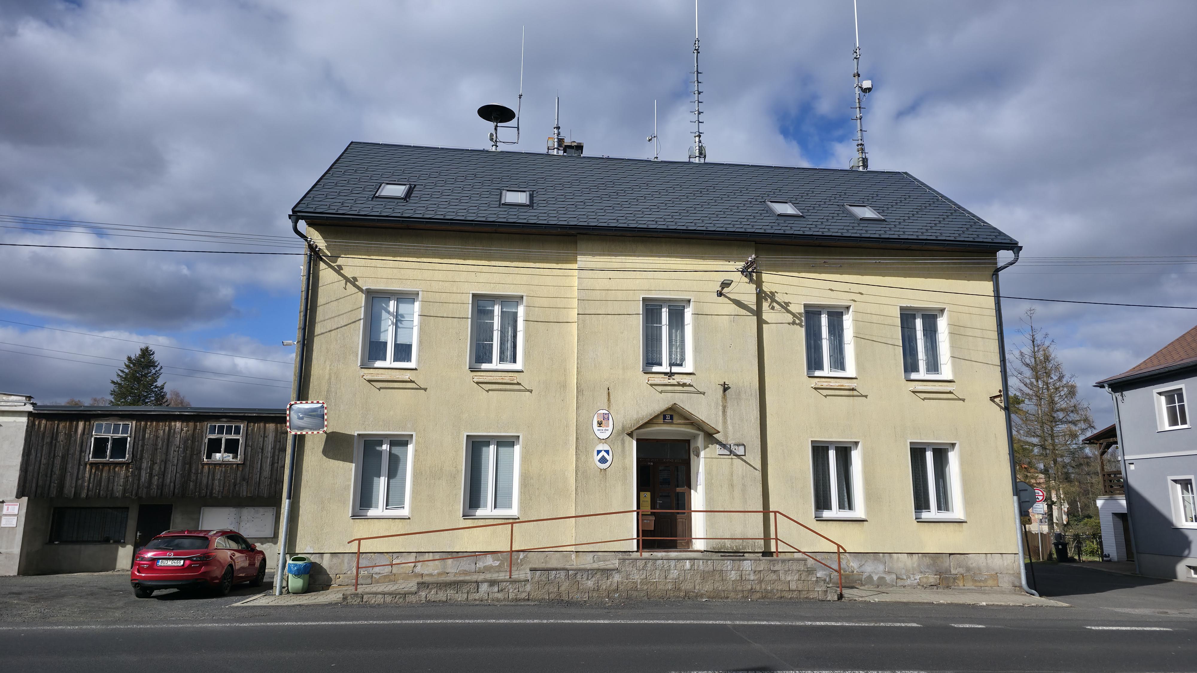 Rybniště - obecní úřad foto 3