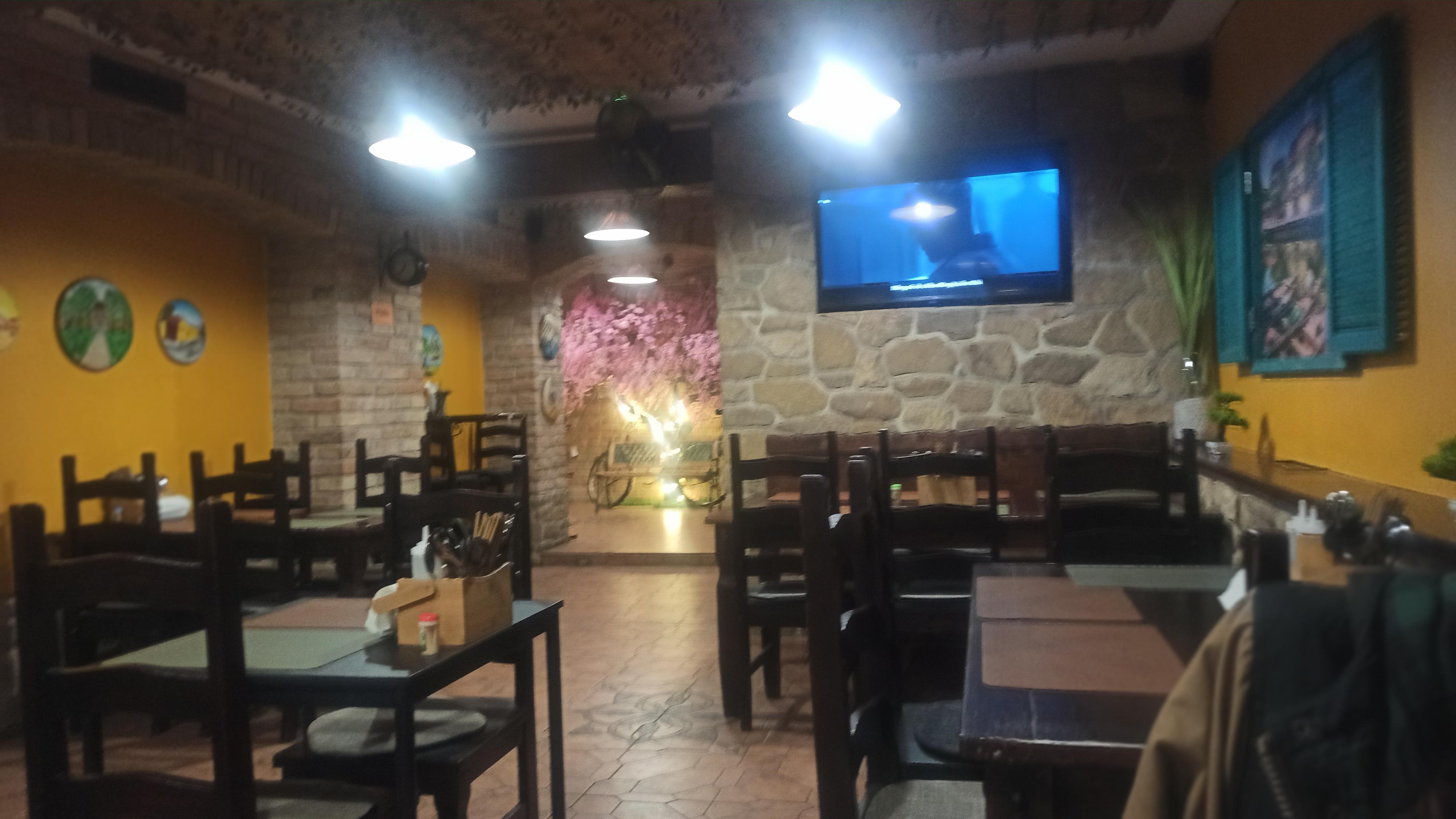 Vina House - Vietnamská restaurace foto 6