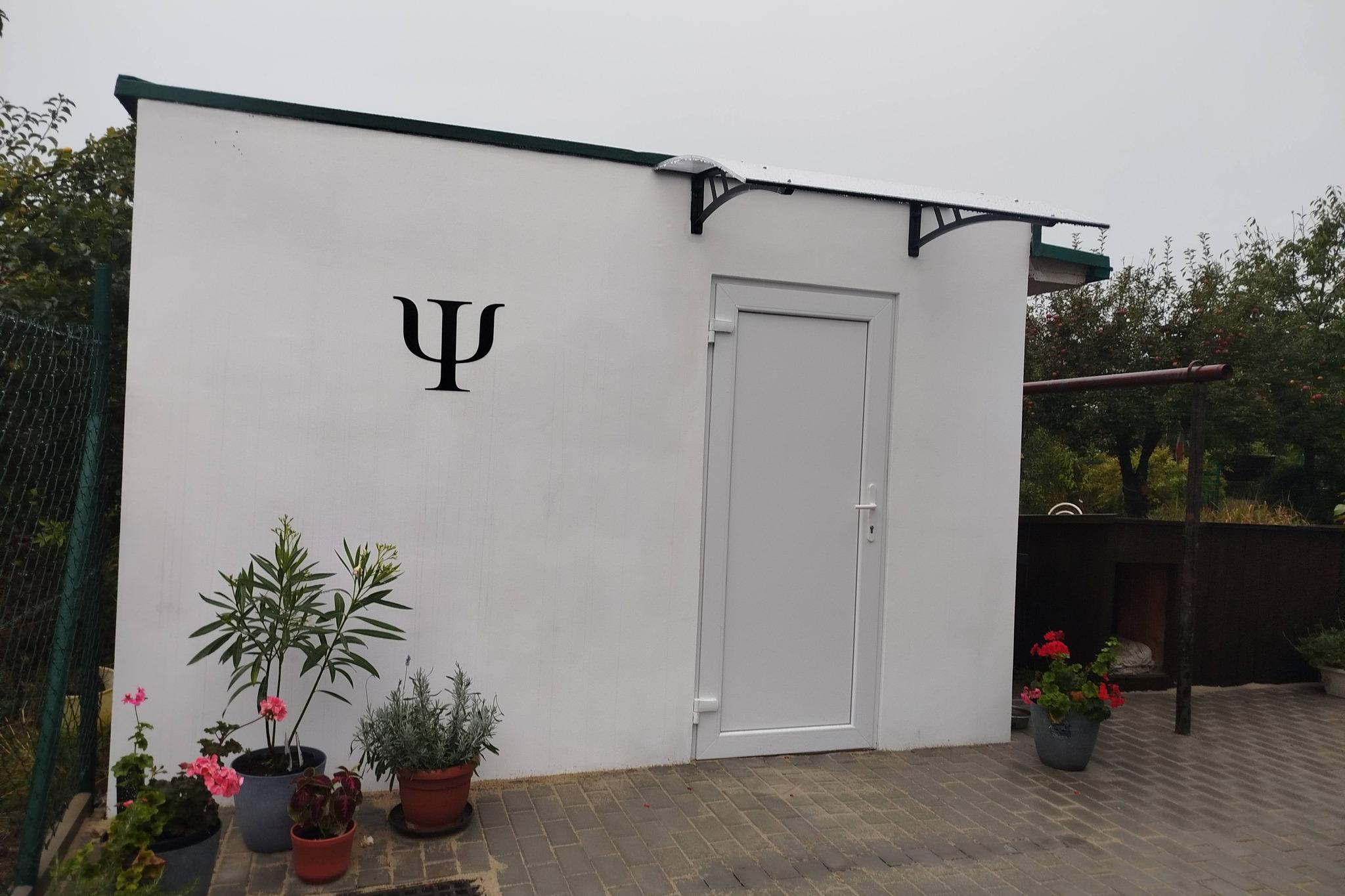 Mgr. Veronika Galusová