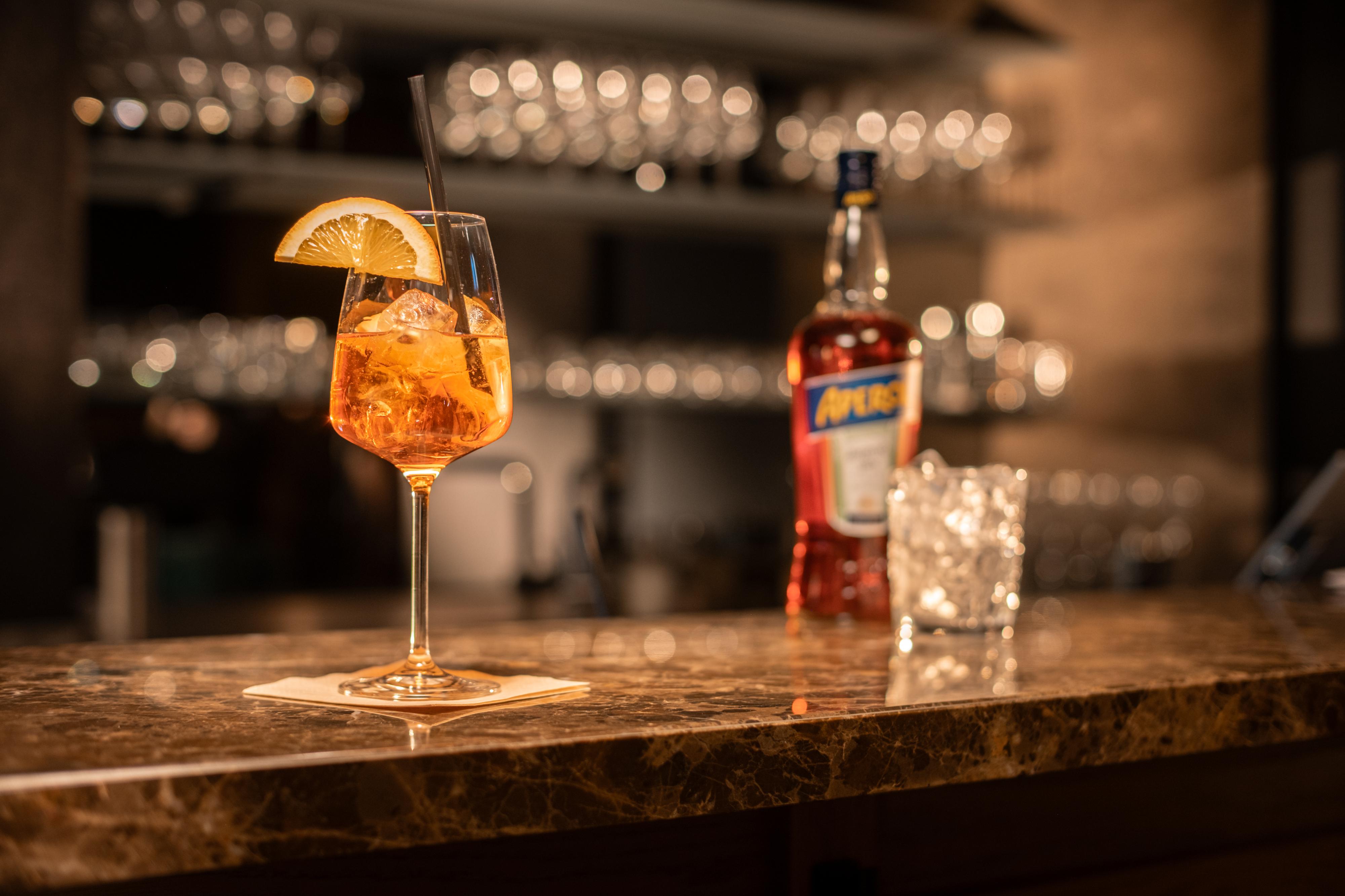 ELITE café & wine bar foto 6