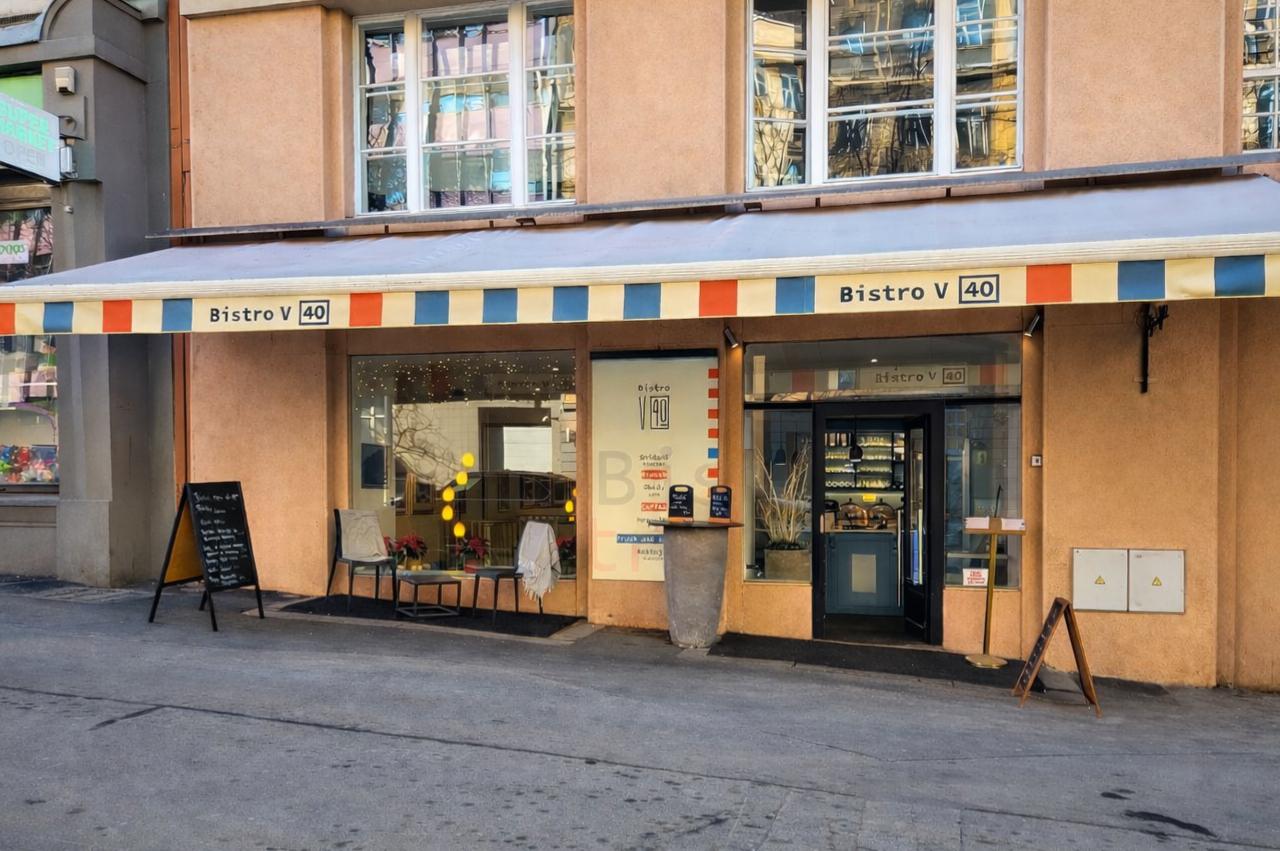 Bistro V40 foto 1