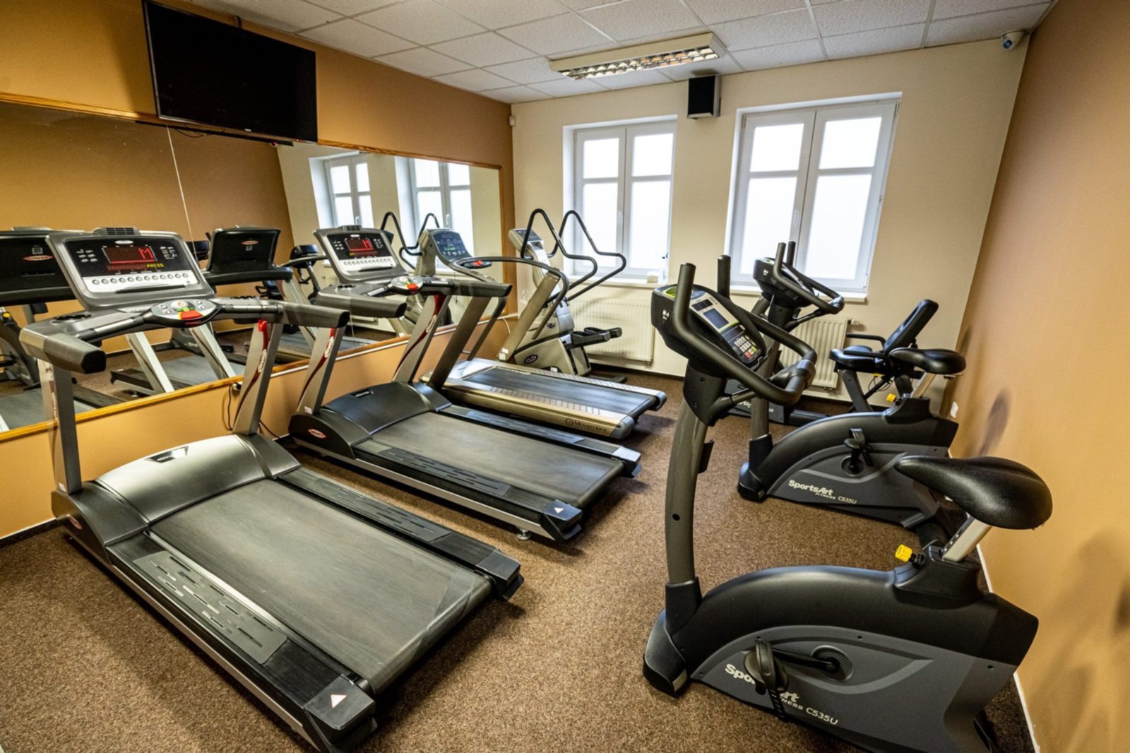 Sportovní hala Doksy foto 6