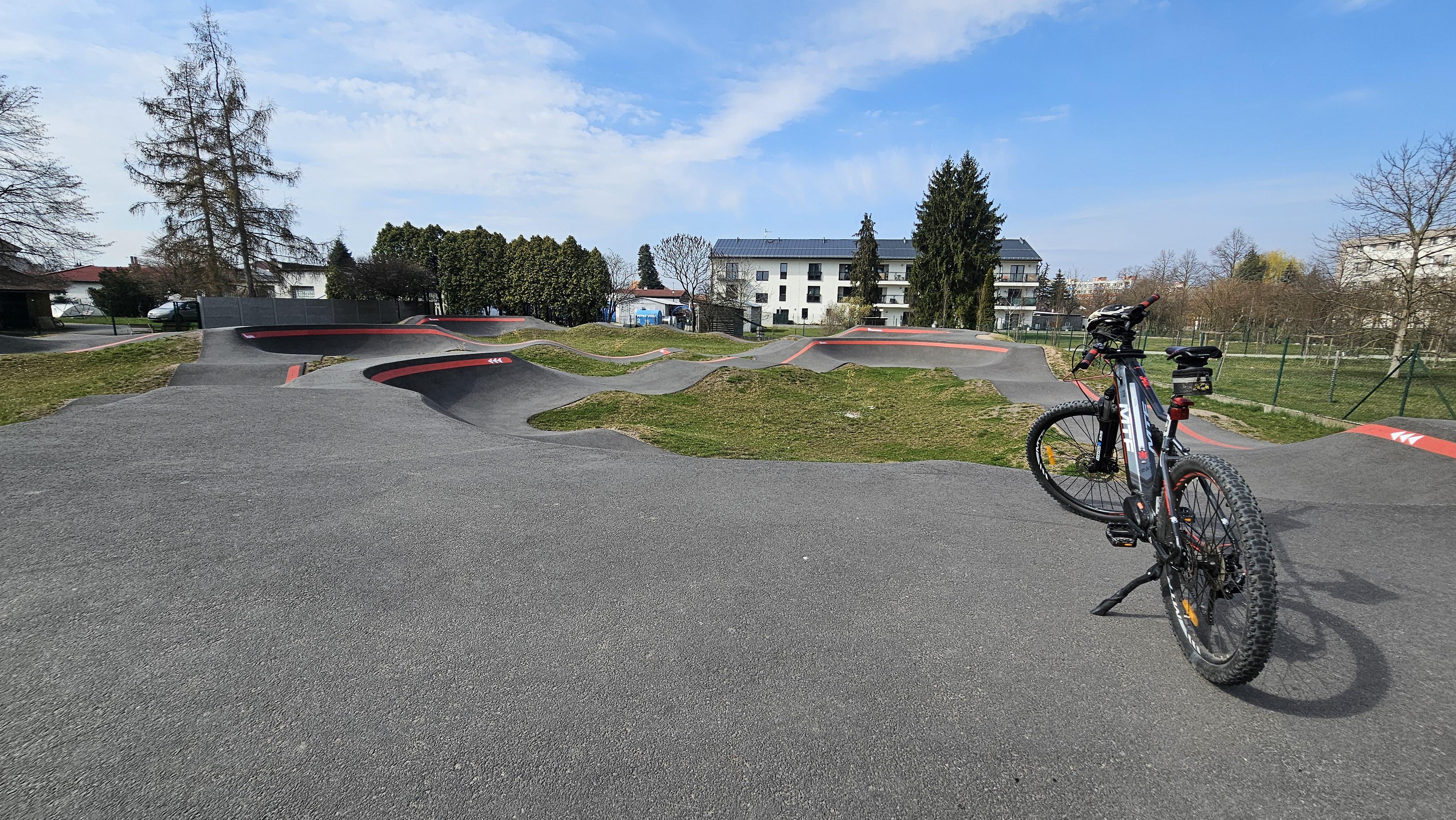 Pumptrack Holice by Velosolutions foto 6