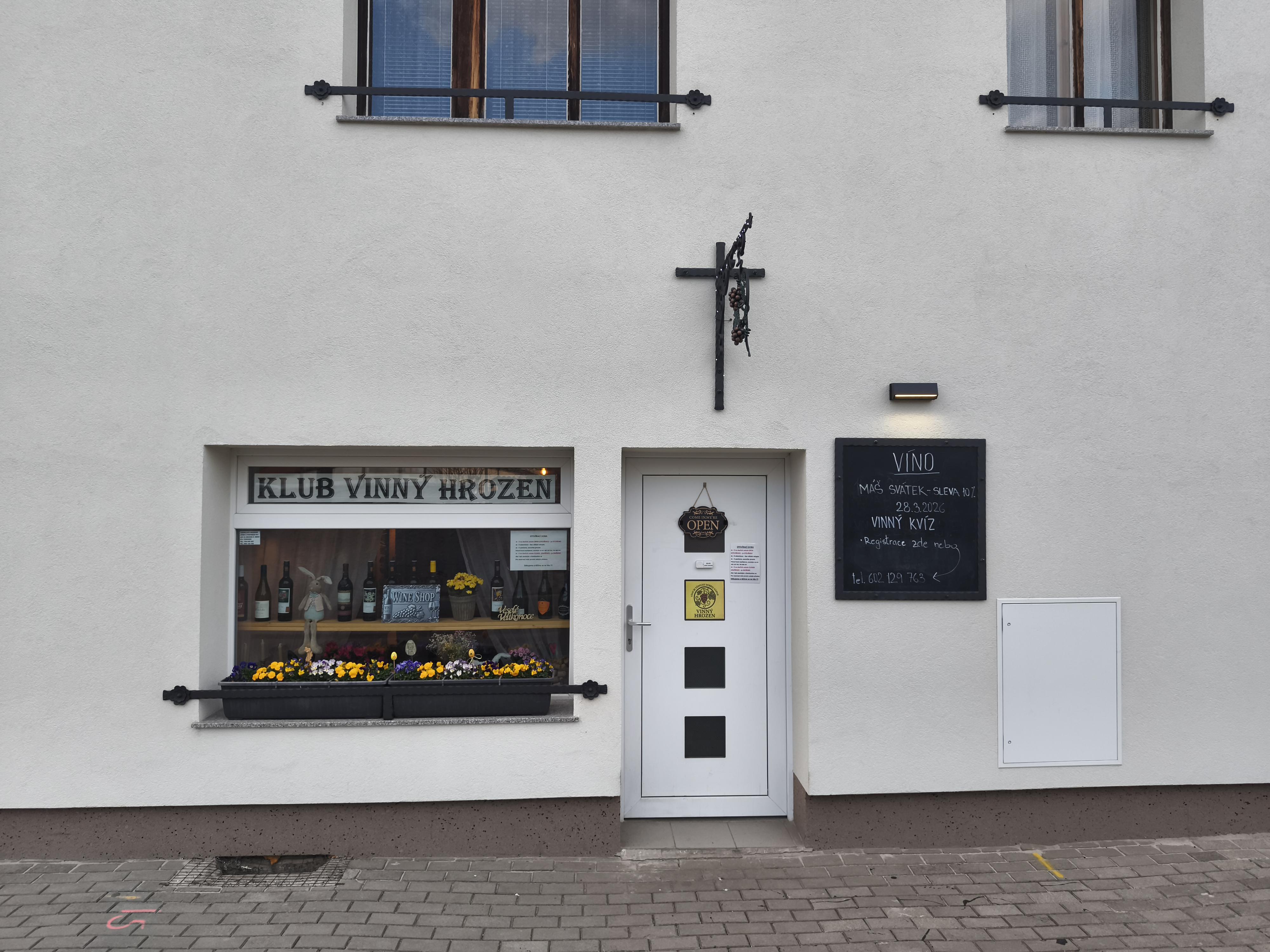 Klub Vinný Hrozen foto 2